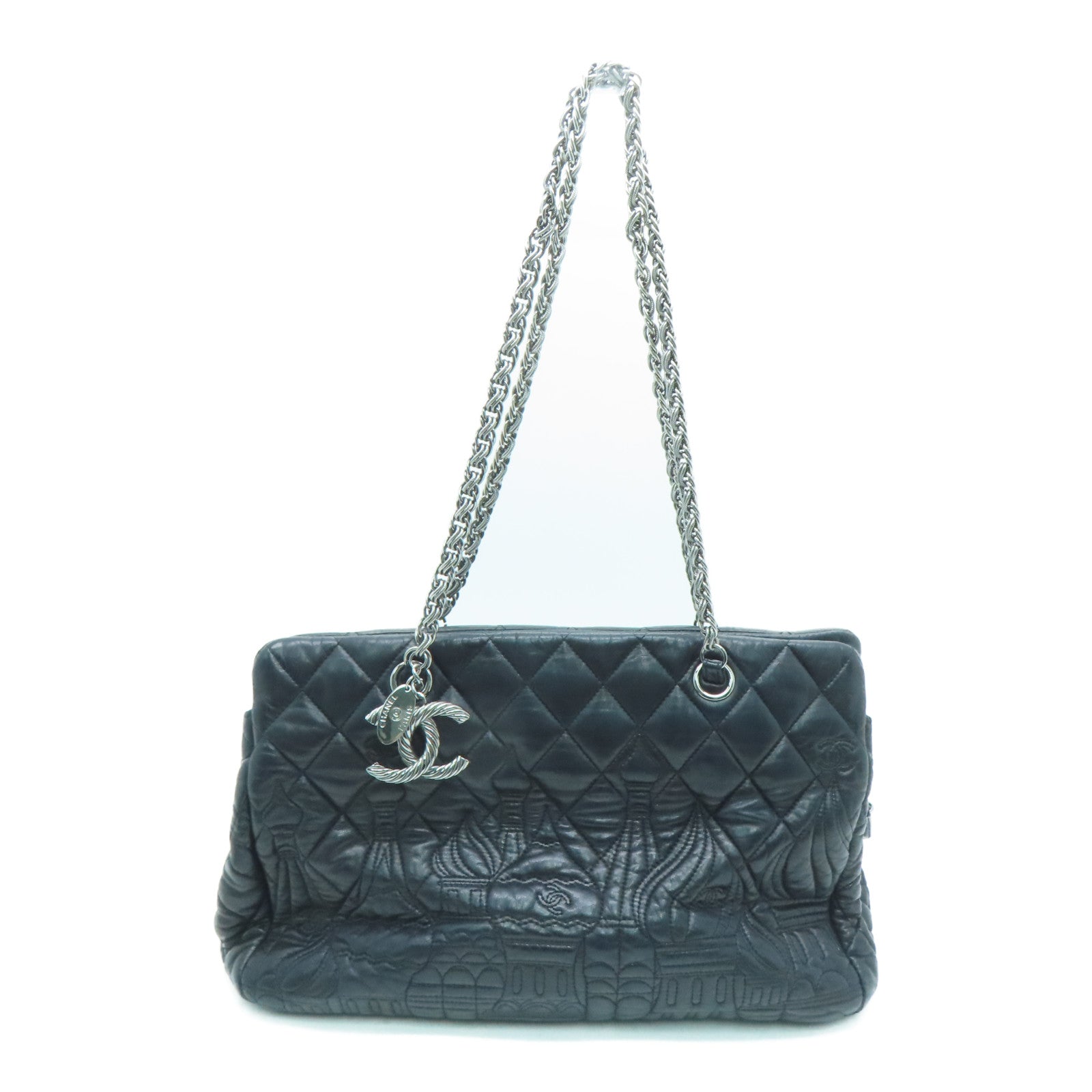 CHANEL rhombus sheepskin leather Shoulder Bag silver buckle chain shoulder bag black