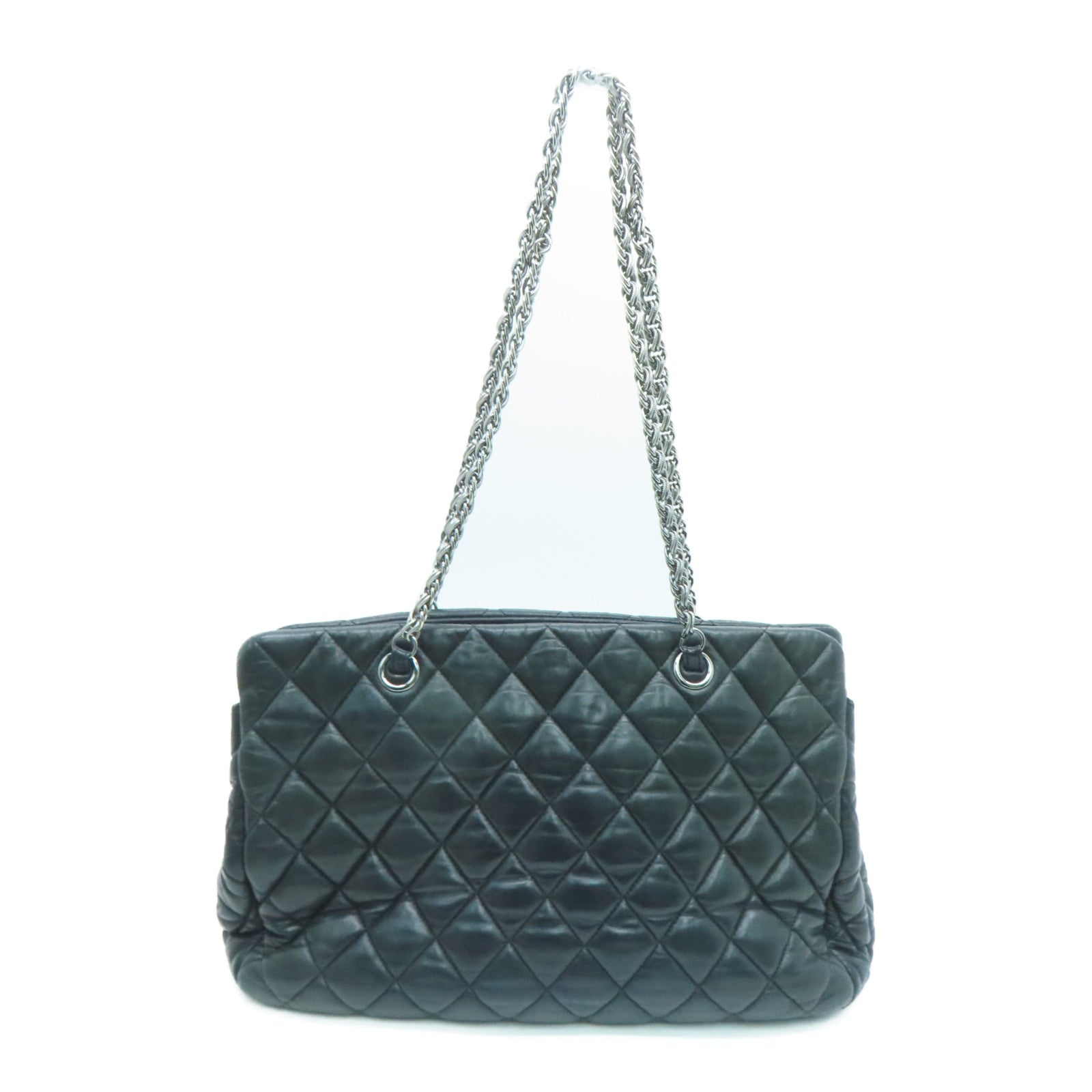 CHANEL rhombus sheepskin leather Shoulder Bag silver buckle chain shoulder bag black