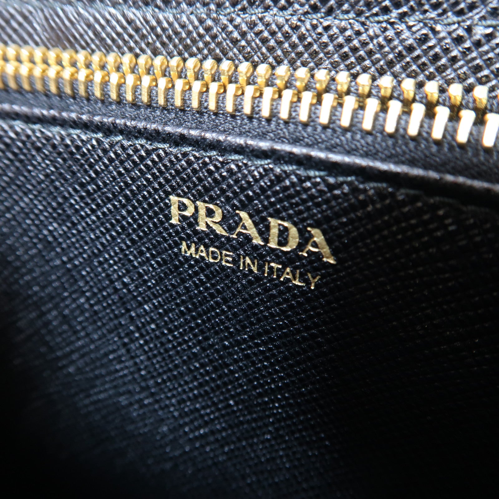 PRADA Saffino皮革2 Way Shoulder Bag金扣手挽肩背兩用袋黑色