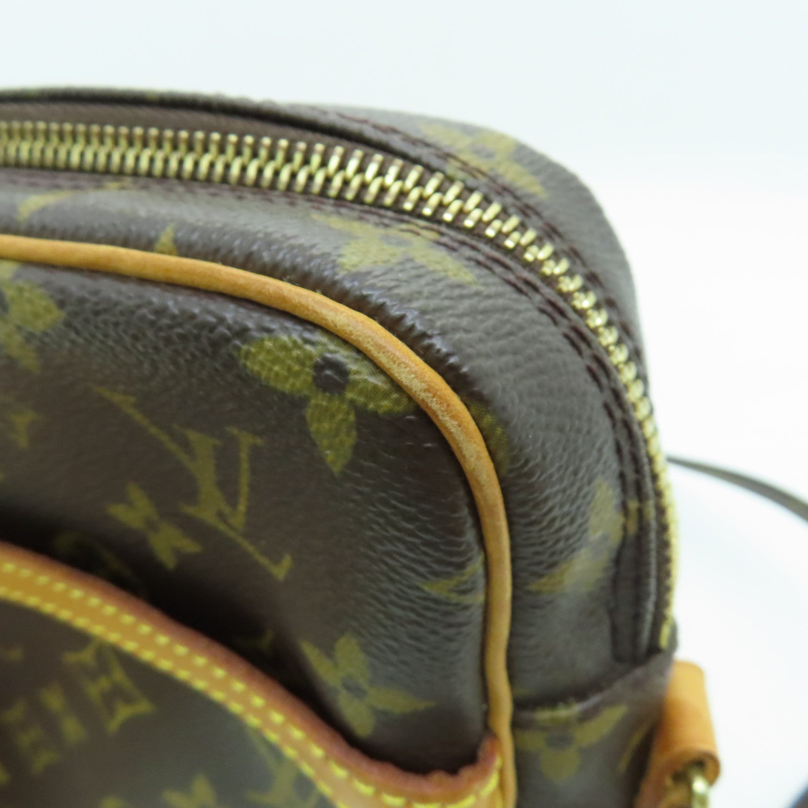 LOUIS VUITTON Monogram Danube Gold Buckle Shoulder Bag Brown