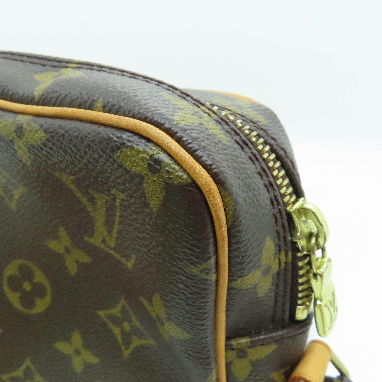 LOUIS VUITTON Monogram Danube Gold Buckle Shoulder Bag Brown