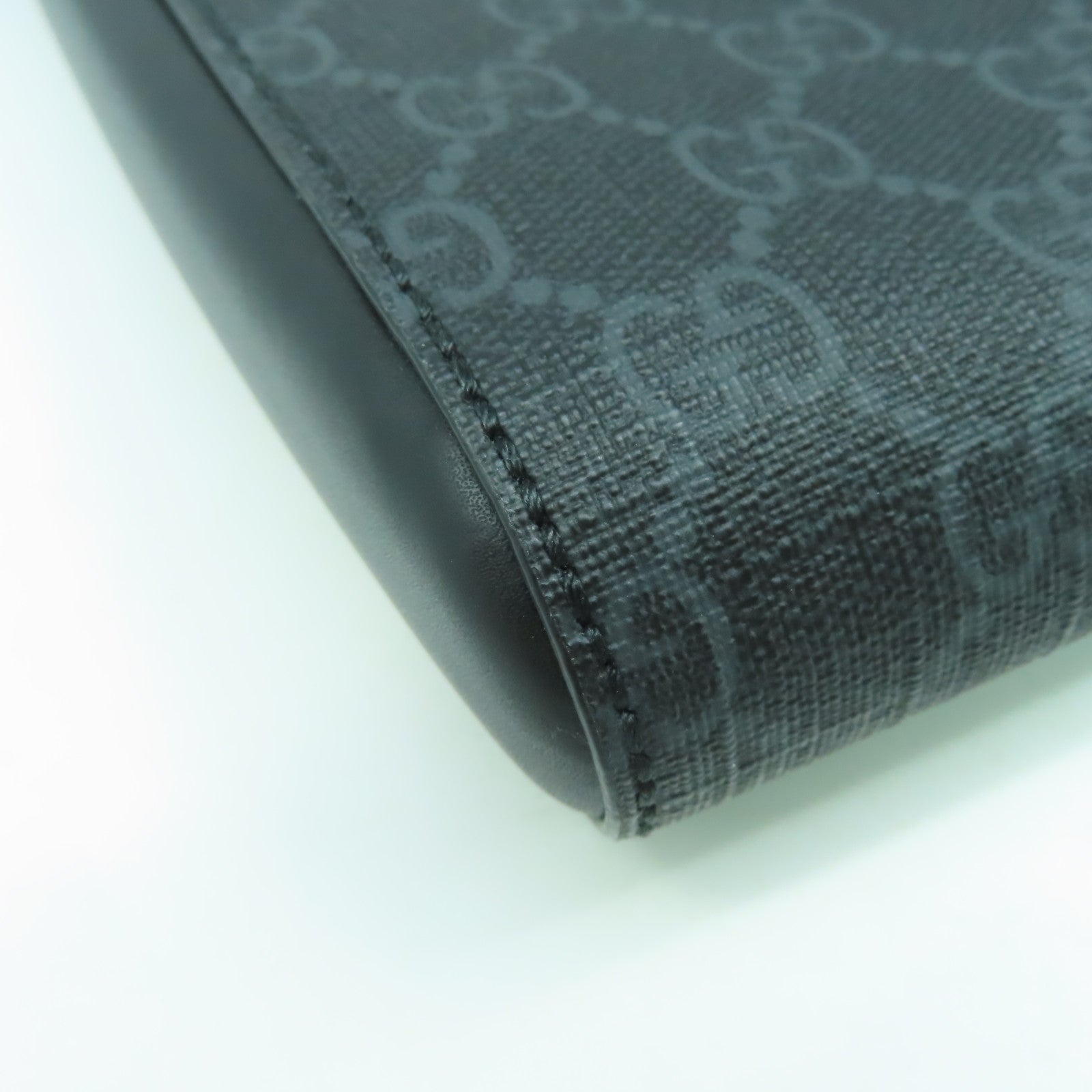 GUCCI 塗層帆布Supreme Messenger銀扣肩背袋黑色