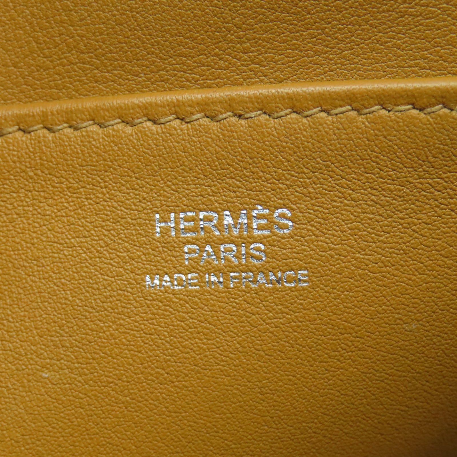 HERMES Evercolor皮革Licol肩背袋經典駝色