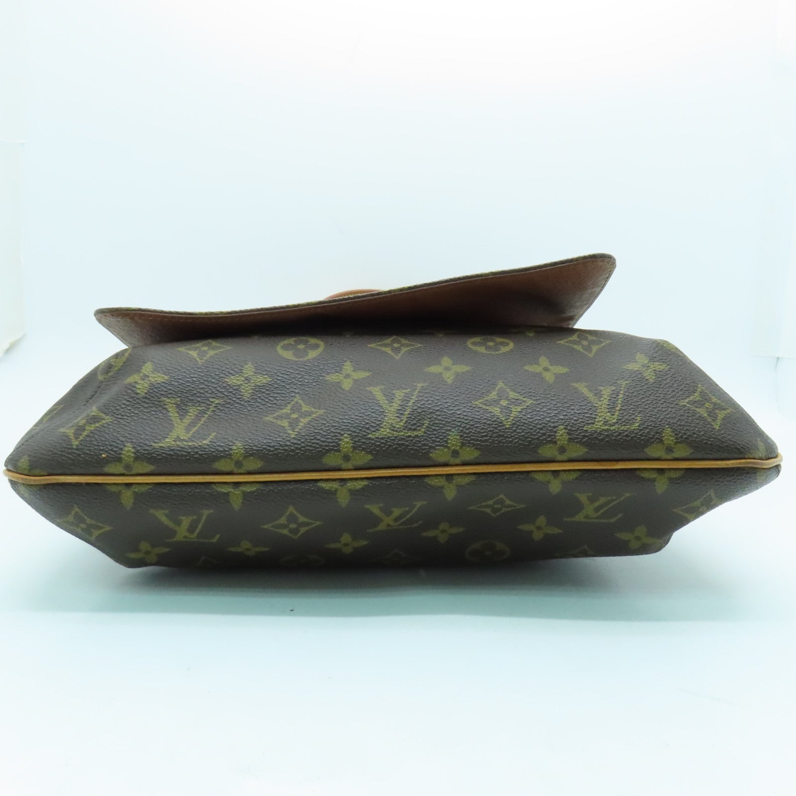 LOUIS VUITTON Monogram Musette Gold Buckle Shoulder Bag Brown