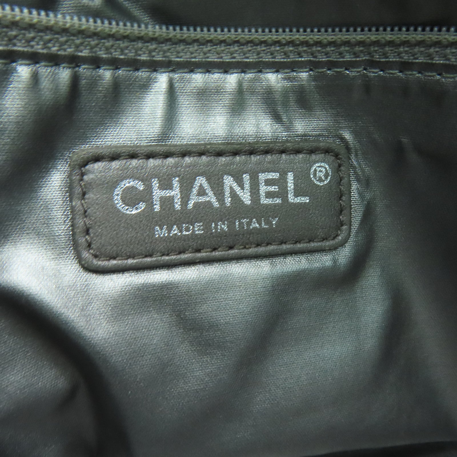 CHANEL rhombus sheepskin leather Shoulder Bag silver buckle chain shoulder bag black