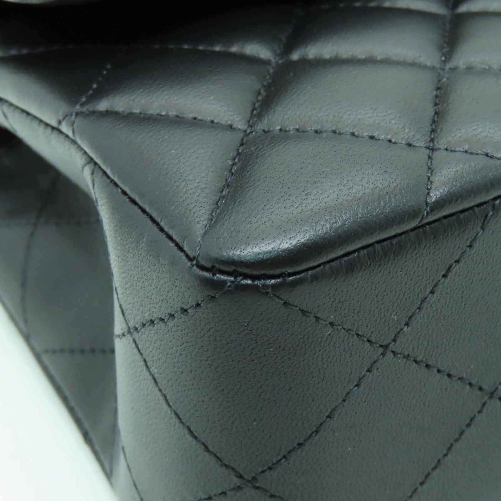 CHANEL 菱格羊皮皮革Classic 23cm金扣鏈帶肩背袋黒色