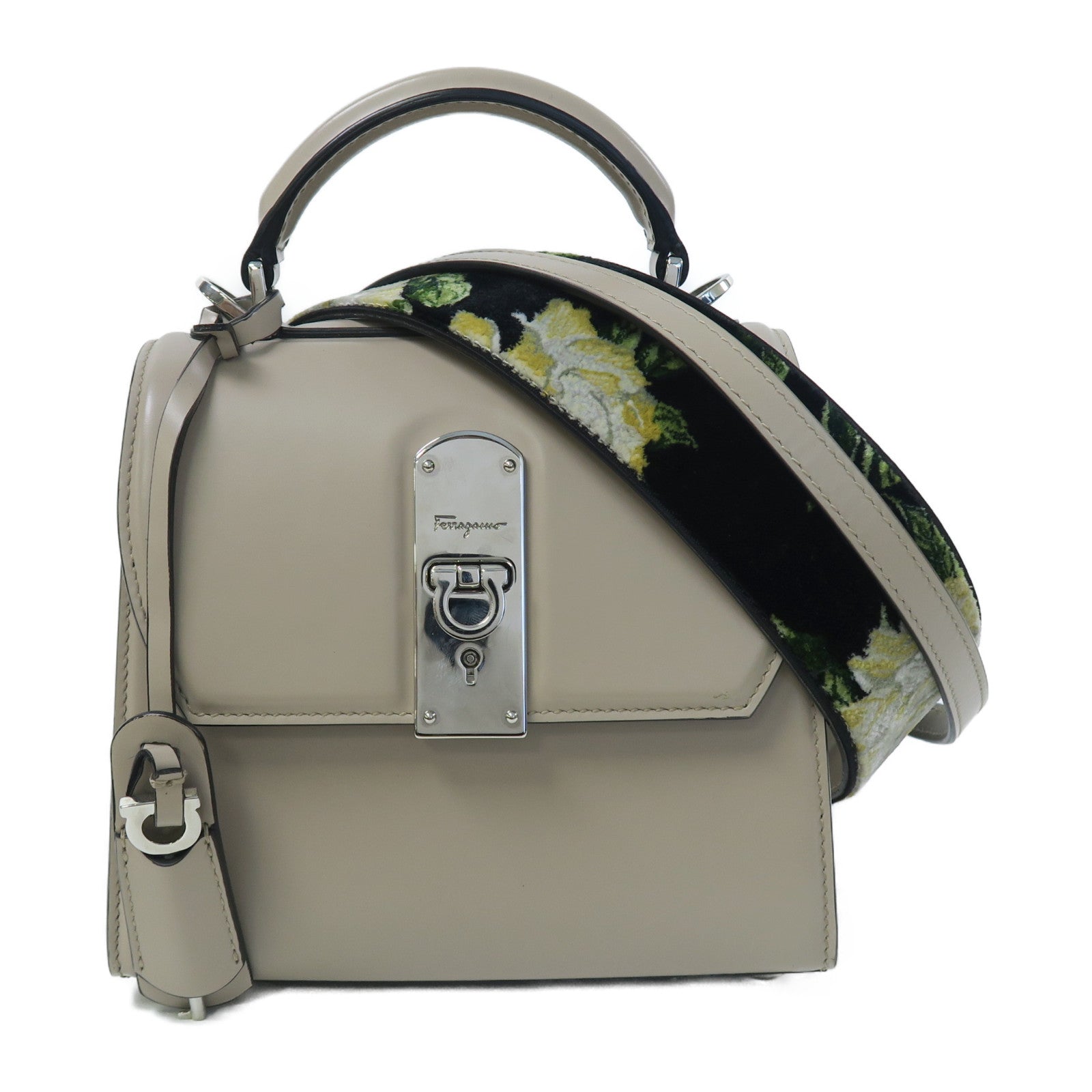 Salvatore Ferragamo 牛皮皮革Tote Bag銀扣手挽肩背兩用袋米色