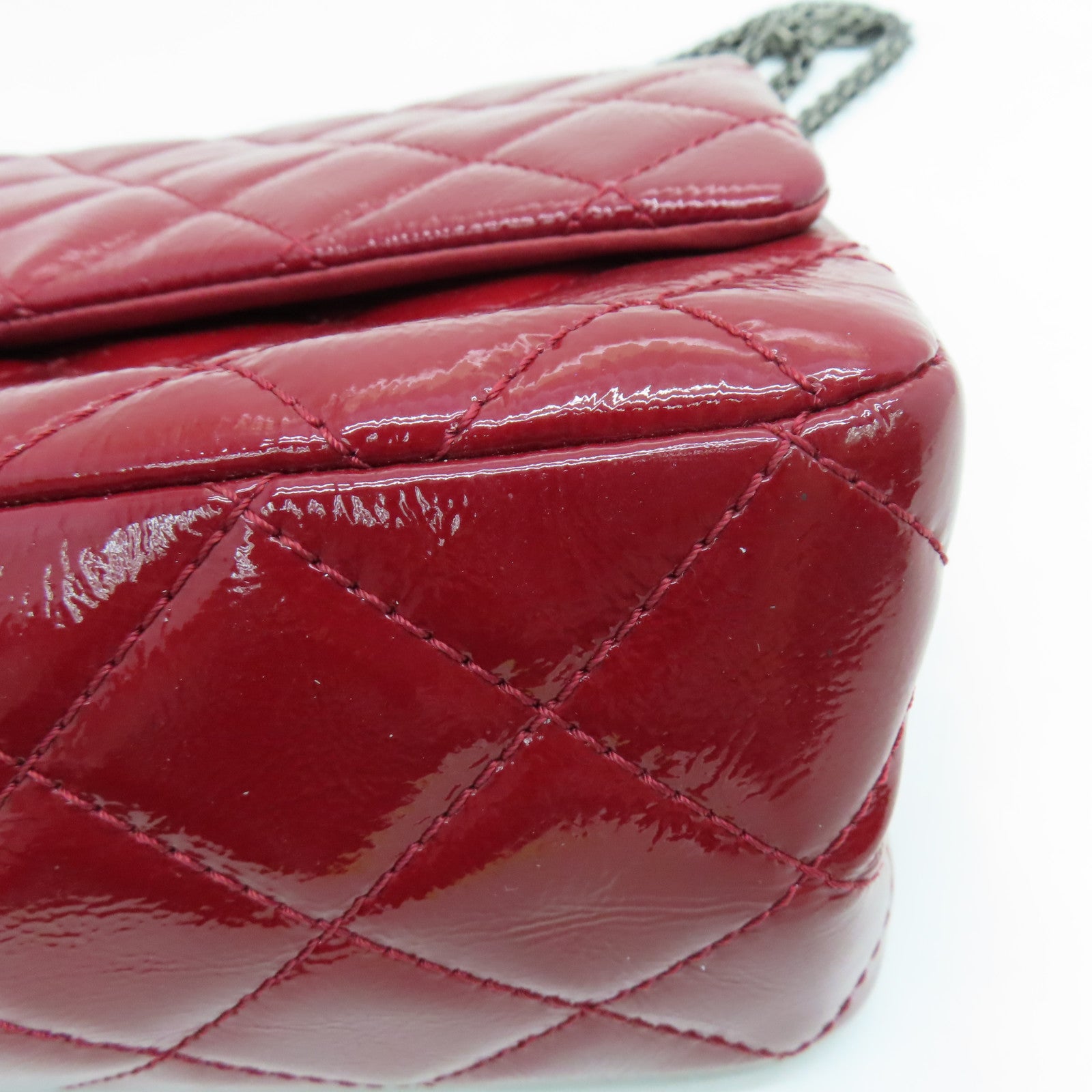 CHANEL 菱格漆皮皮革2.55 Chain Shoulder银扣链带肩背袋红色