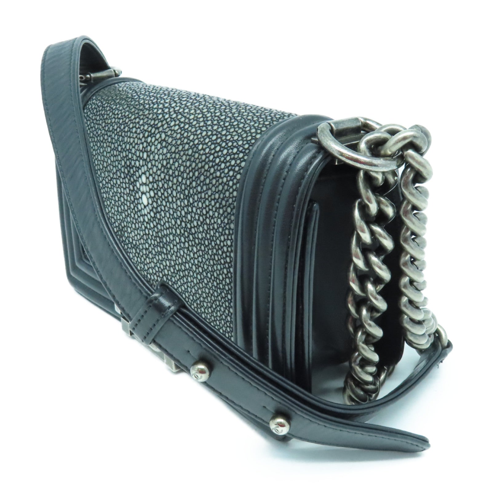 CHANEL 魔鬼魚皮革/牛皮皮革Chain Shoulder Bag銀扣鏈帶肩背袋黑色