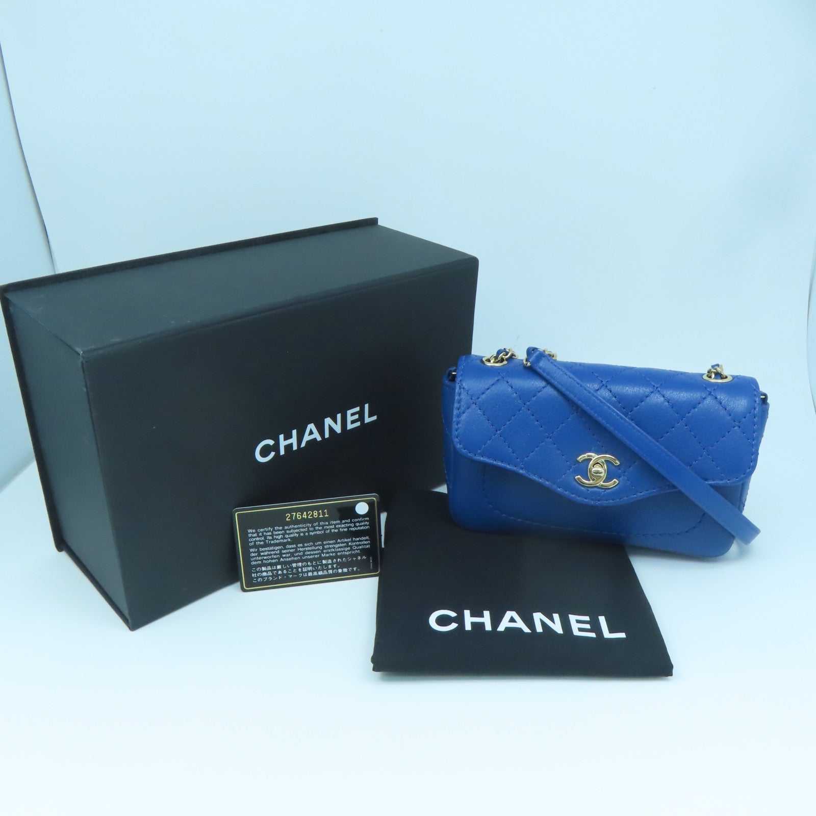 CHANEL rhombic cowhide leather Chain Shoulder gold buckle chain shoulder bag blue