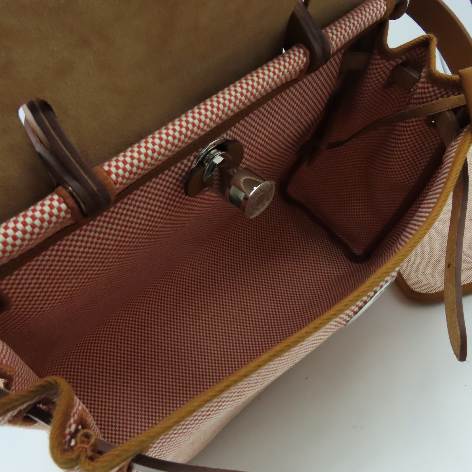 HERMES 帆布/皮革Herbag PM銀扣手挽肩背兩用袋Sanguine三文魚色/Fauve太妃色