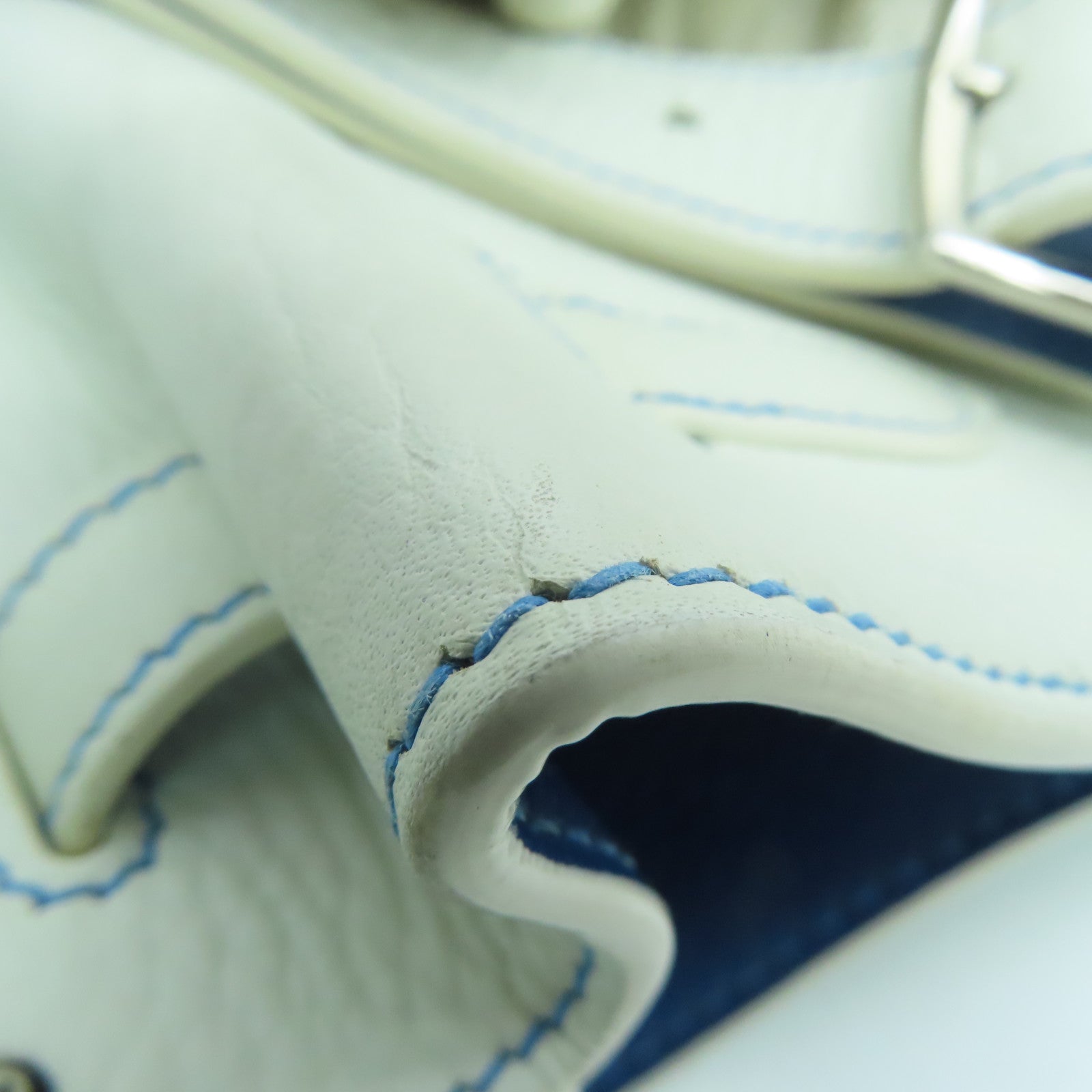 HERMES Clemence皮革So Kelly 22银扣肩背袋White/Bleu Mykonos白色/希腊蓝色