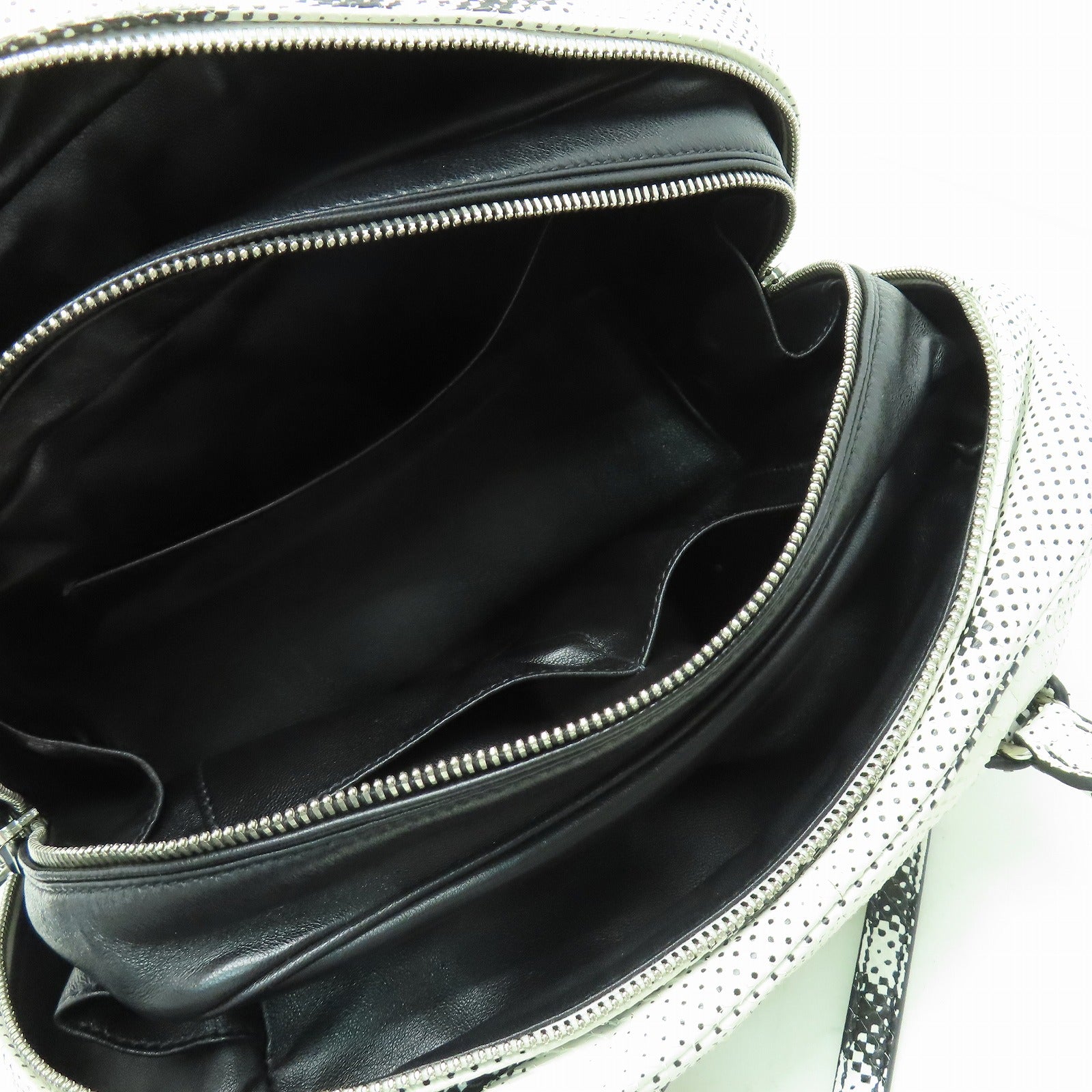 PRADA 蛇皮皮革2 Way Shoulder銀扣手挽肩背兩用袋白色