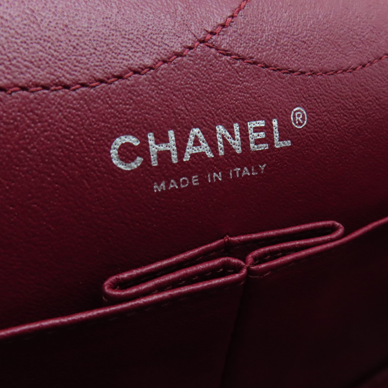 CHANEL 菱格漆皮皮革2.55 Chain Shoulder银扣链带肩背袋红色