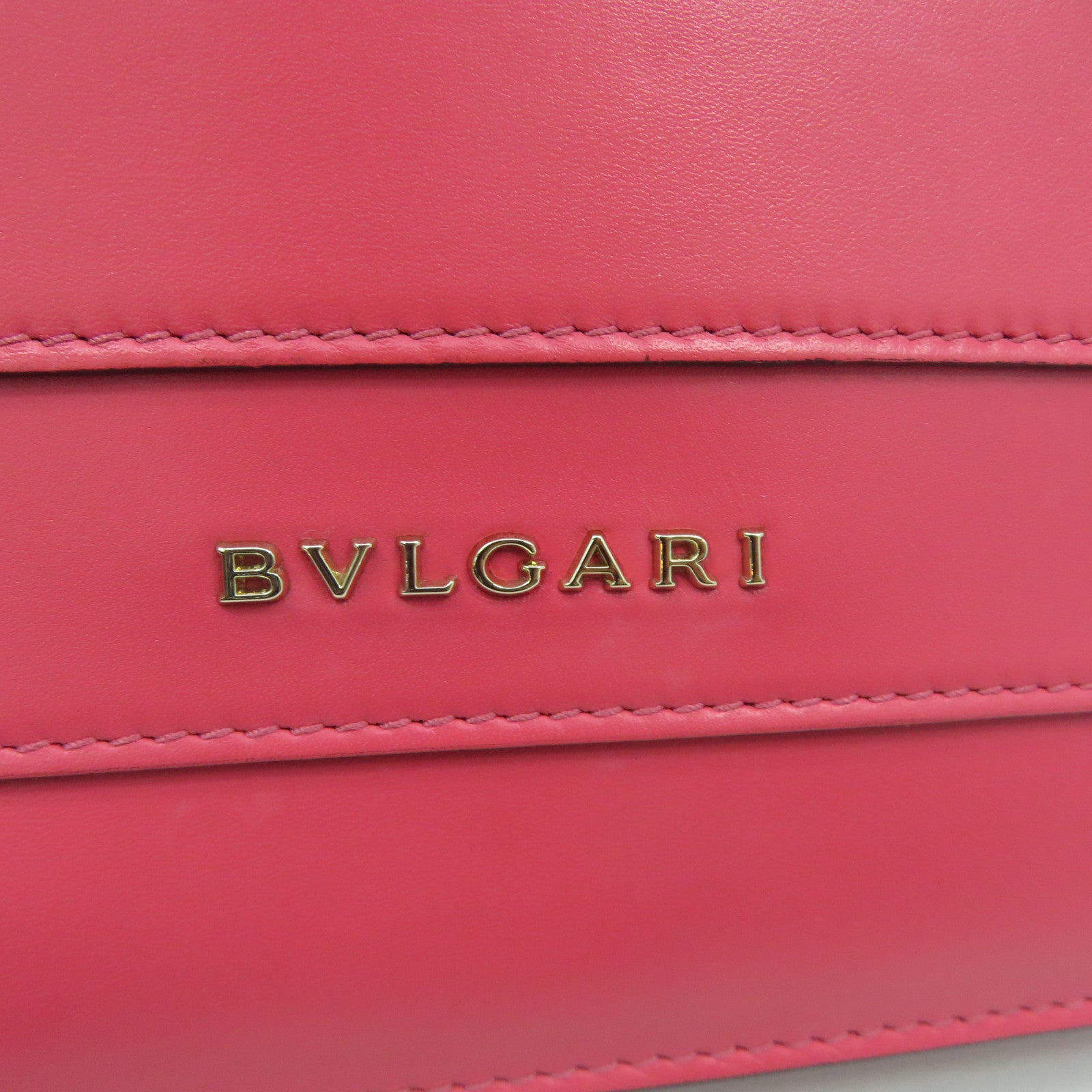 BVLGARI 牛皮皮革Serpenti Forever金扣肩背袋粉红色