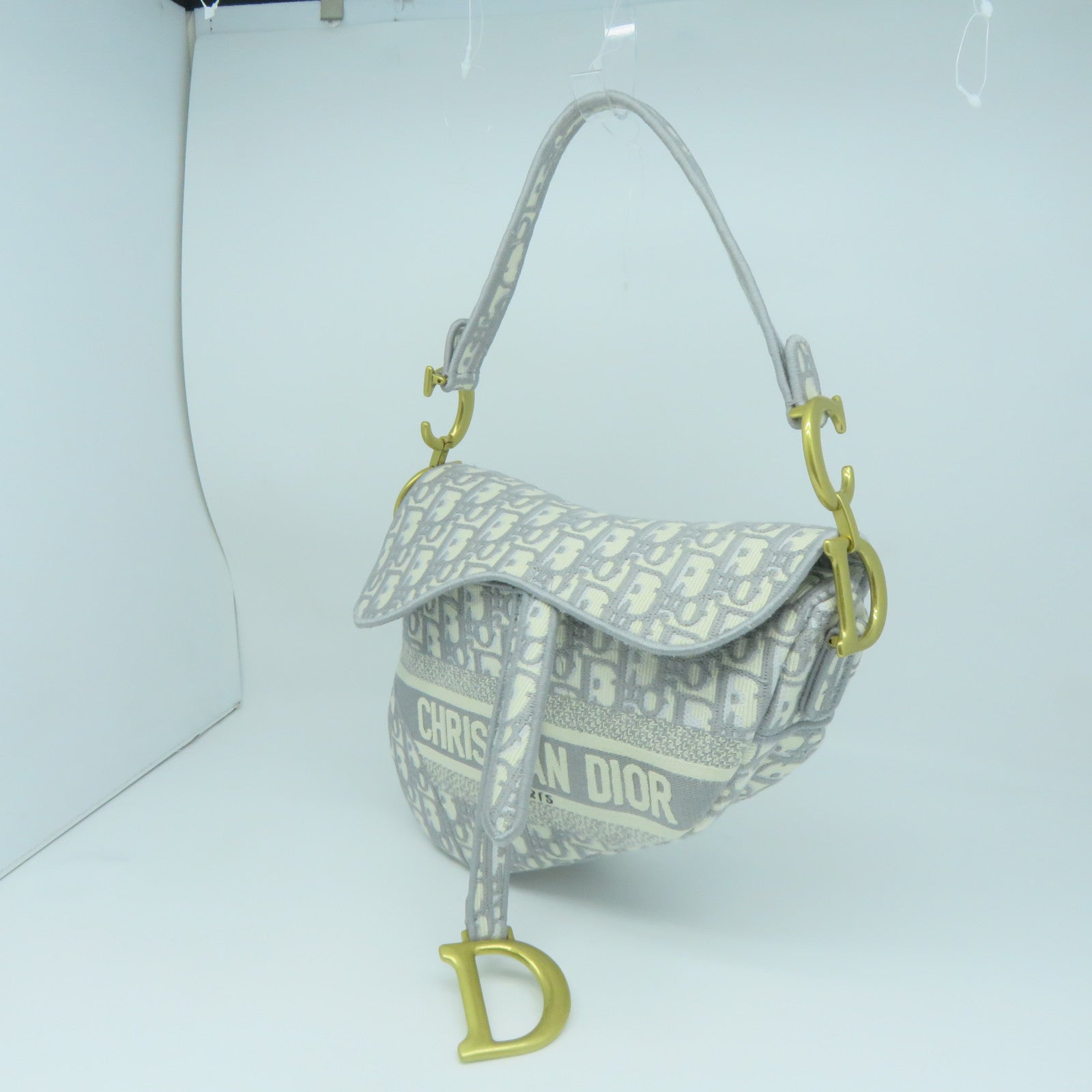 Dior 帆布Saddle M金扣肩背袋白色