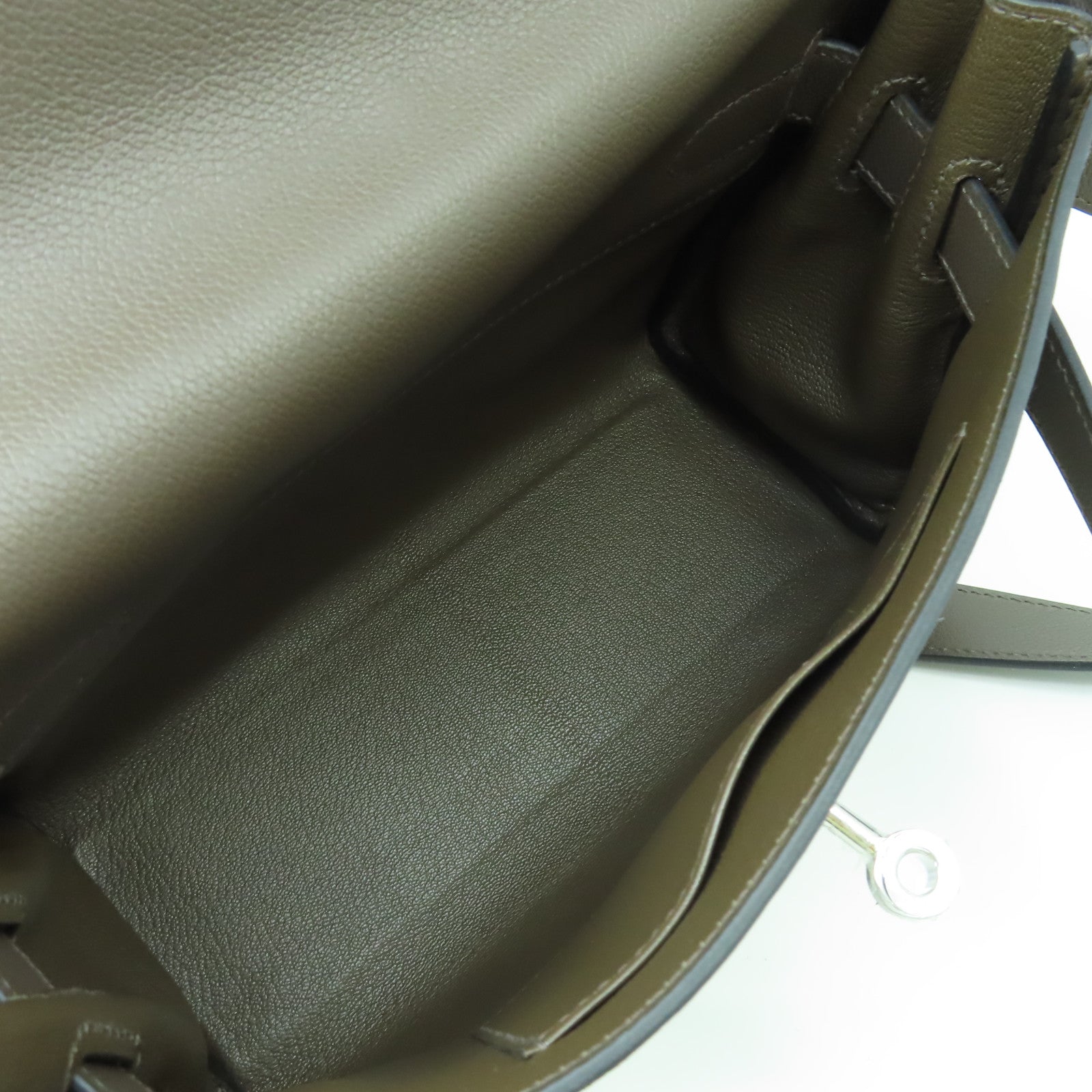 HERMES Evercolor皮革Kelly Messenger PM銀扣肩背袋Ecorce樹皮色