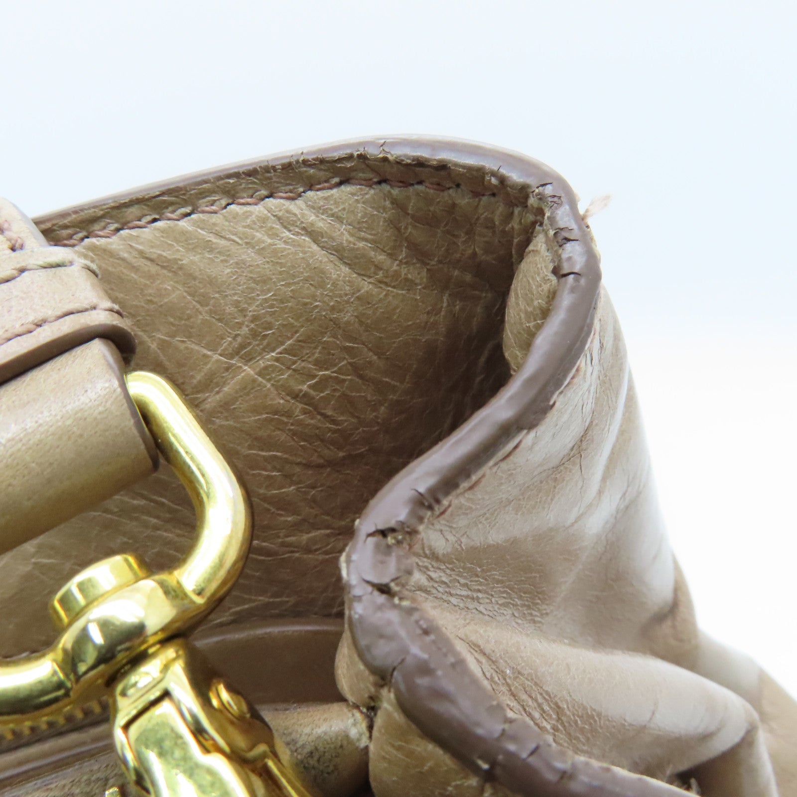 PRADA 牛皮皮革Shoulder Bag金扣手挽肩背两用袋米色