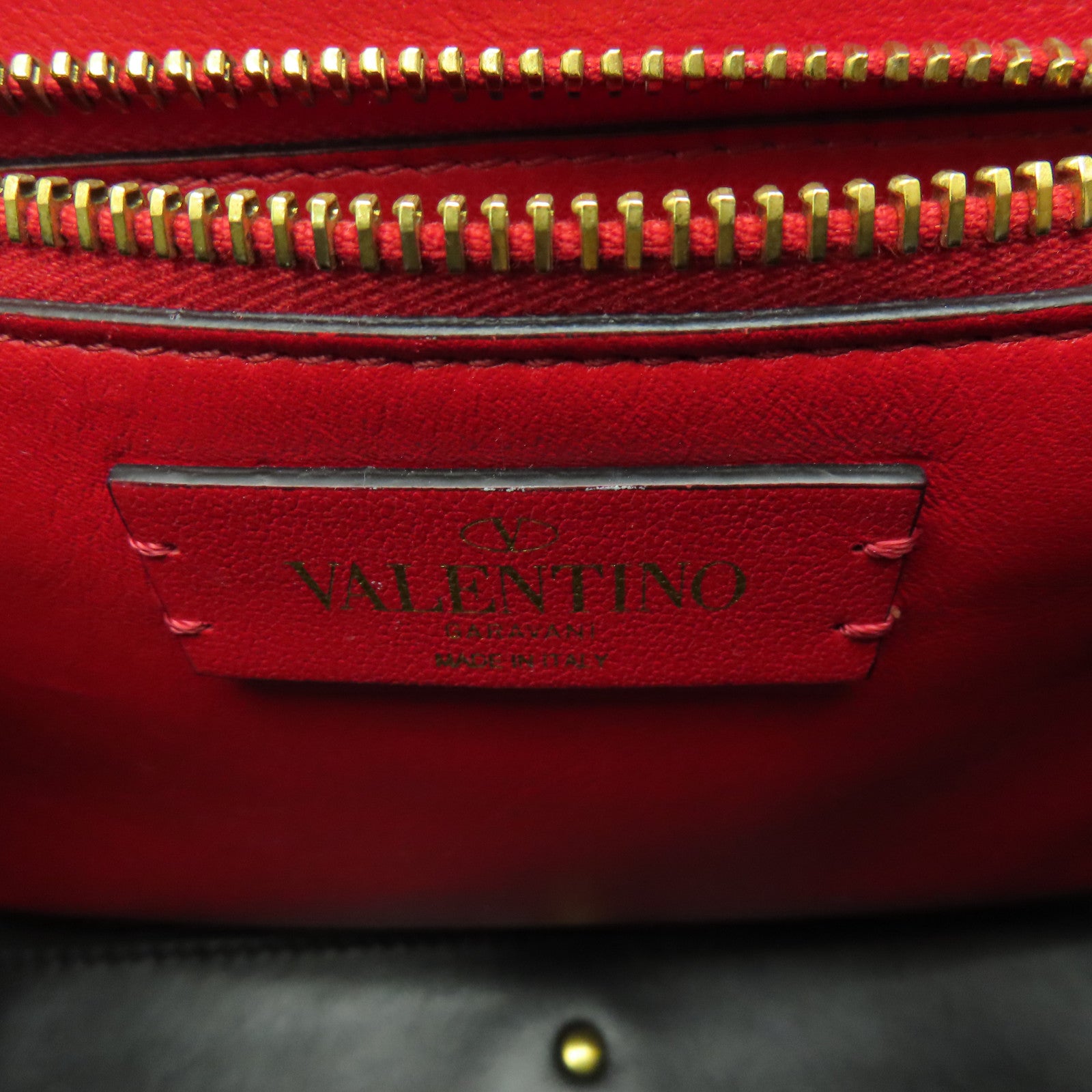 Valentino 【激減優惠】牛皮皮革Vsling Grainy金扣手挽肩背兩用袋黑色
