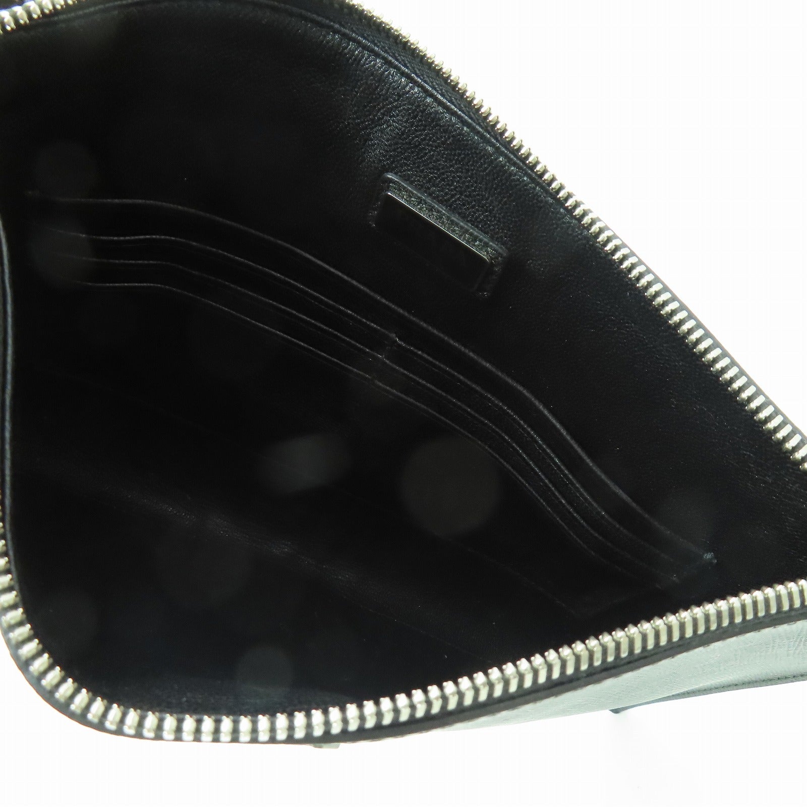 PRADA Saffiano皮革Clutch Bag銀扣手拿包黑色