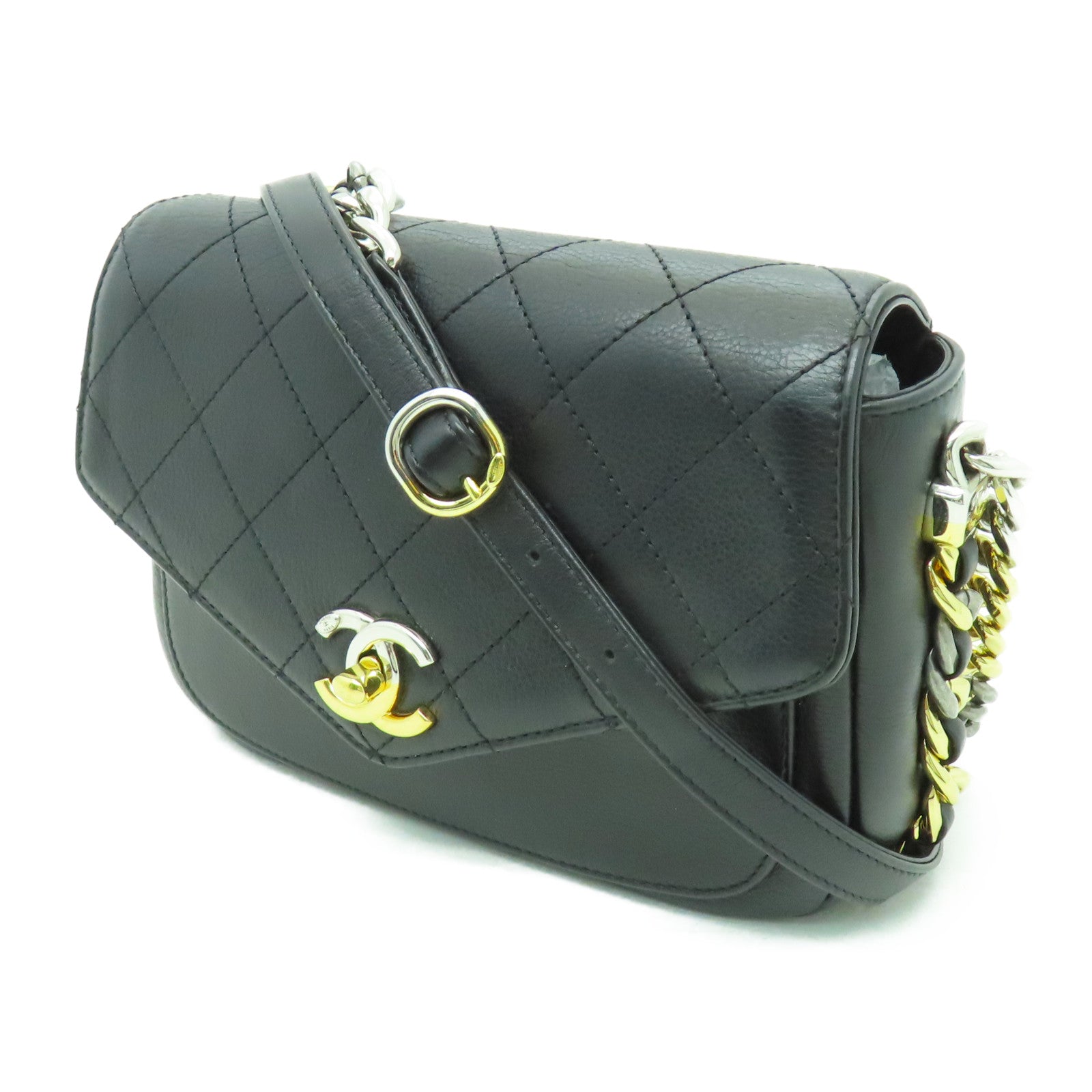 CHANEL 菱格牛皮皮革Chain Shoulder鏈帶肩背袋黑色