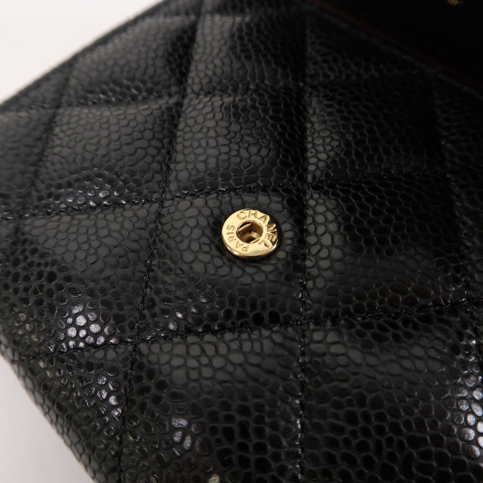 CHANEL 菱格Caviar皮革Classic Wallet金扣錢包黑色