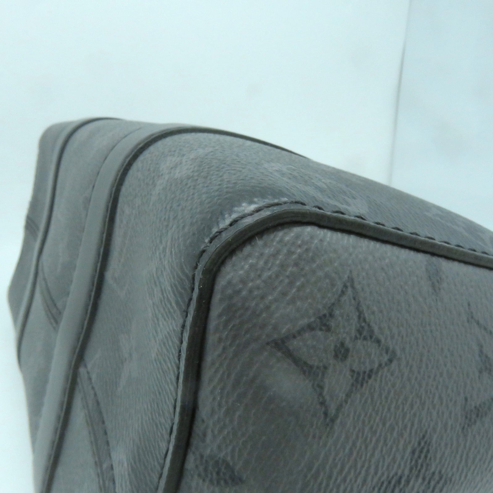 LOUIS VUITTON Monogram City Keepall銀扣肩背袋黑色