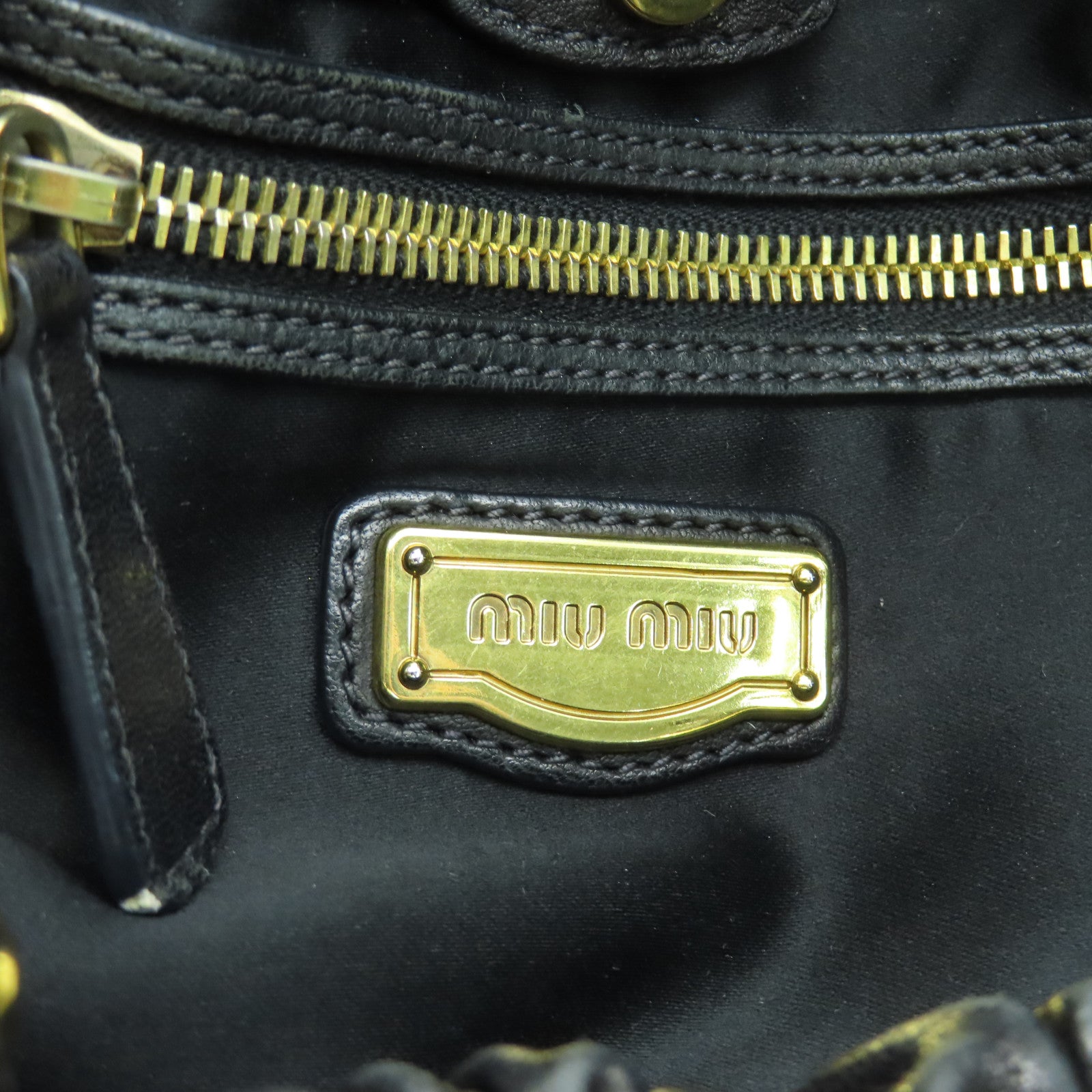 Miu Miu 【激減優惠】牛皮皮革2way Shoulder Bag金扣手挽肩背兩用袋黑色