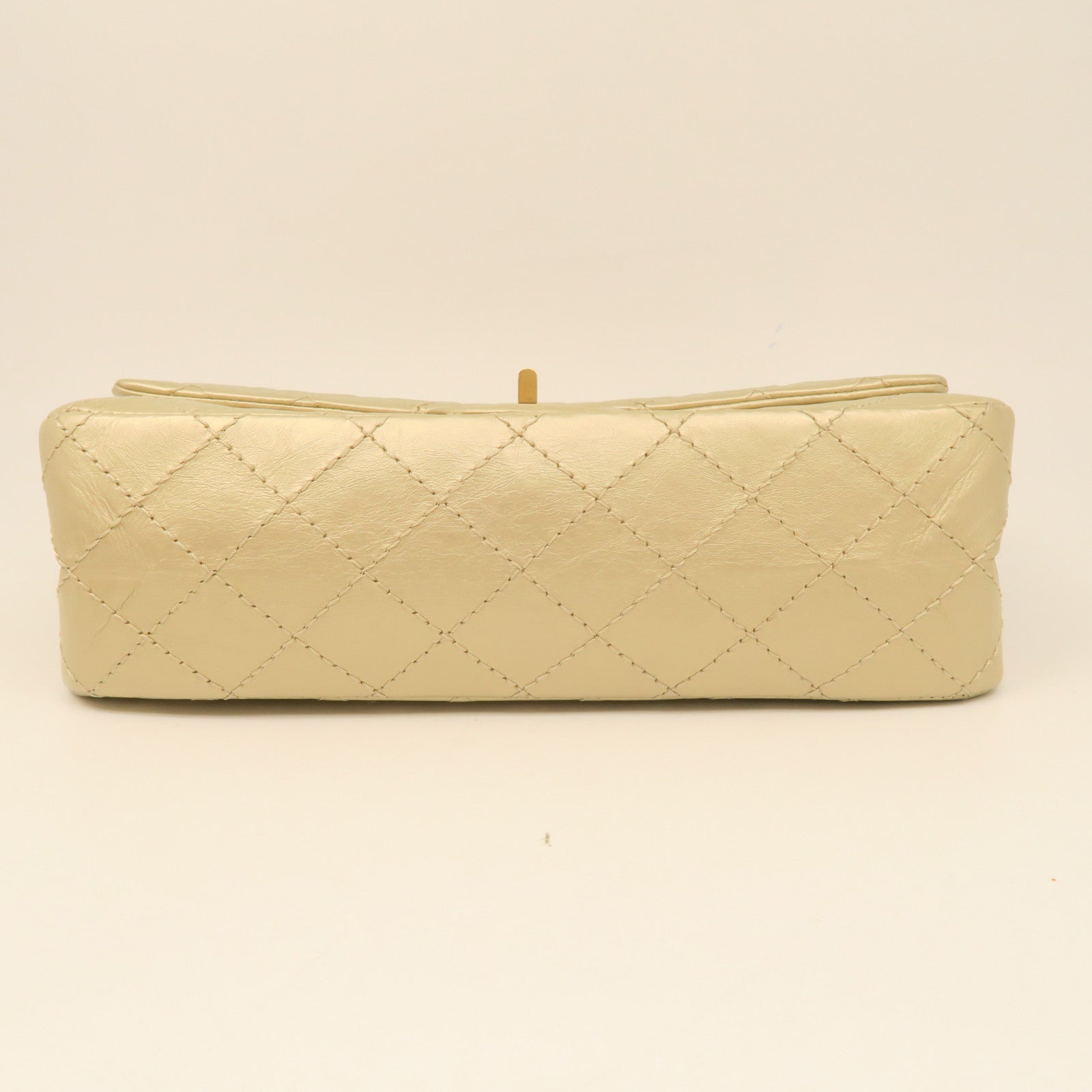 CHANEL rhombic cowhide leather Chain Shoulder gold buckle chain strap shoulder bag gold