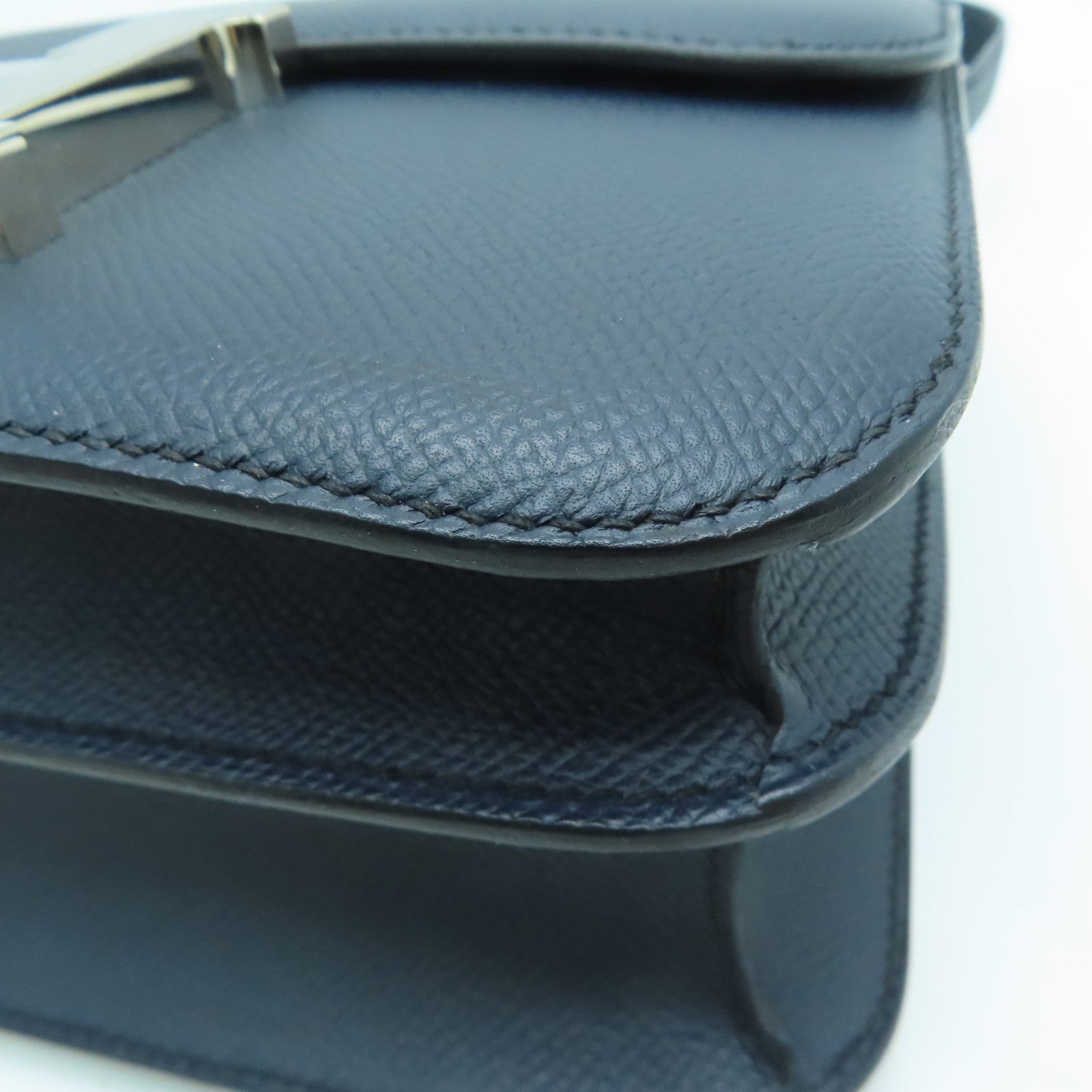 HERMES 【激减优惠】Epsom皮革Constance 24银扣链带肩背袋蓝色