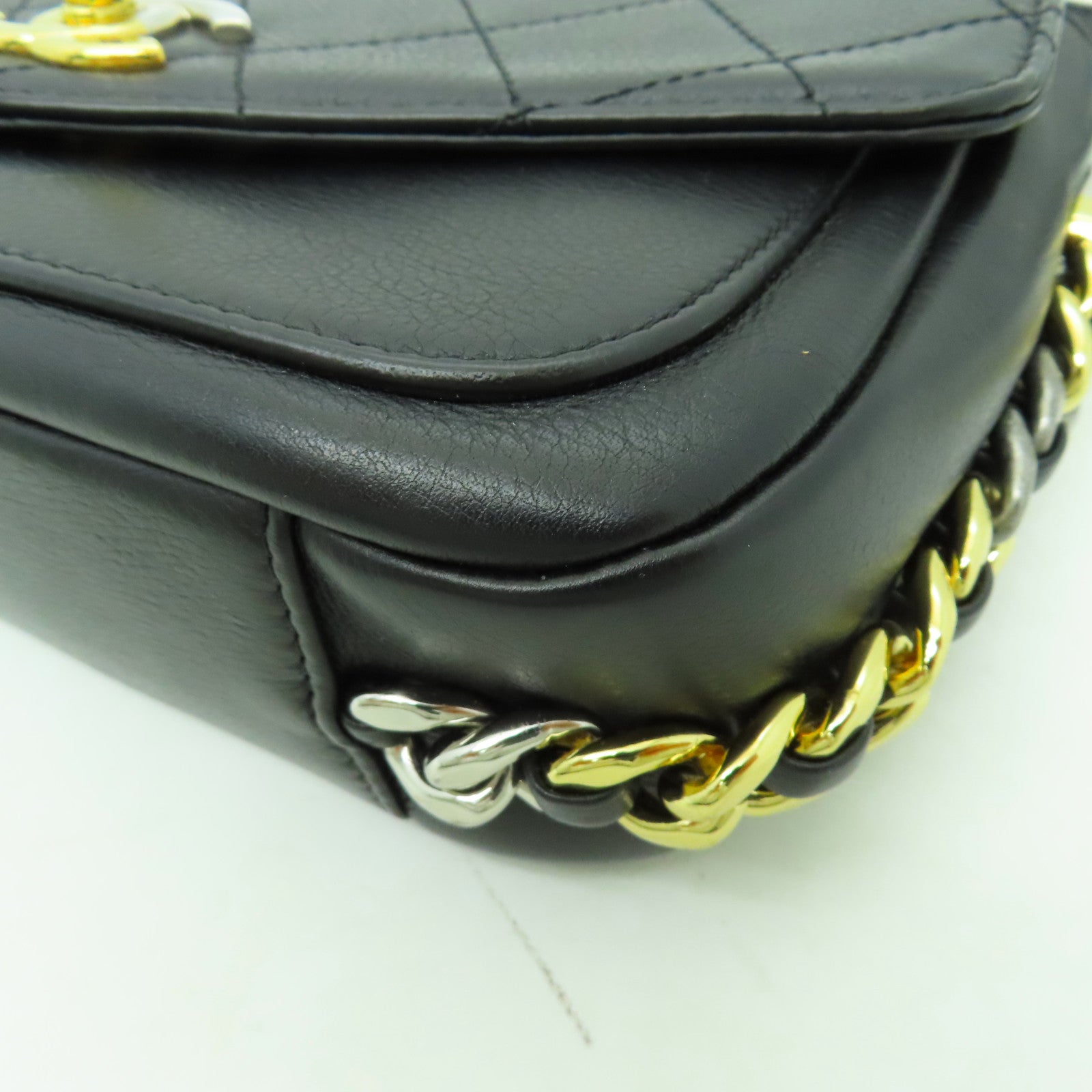 CHANEL 菱格牛皮皮革Chain Shoulder鏈帶肩背袋黑色