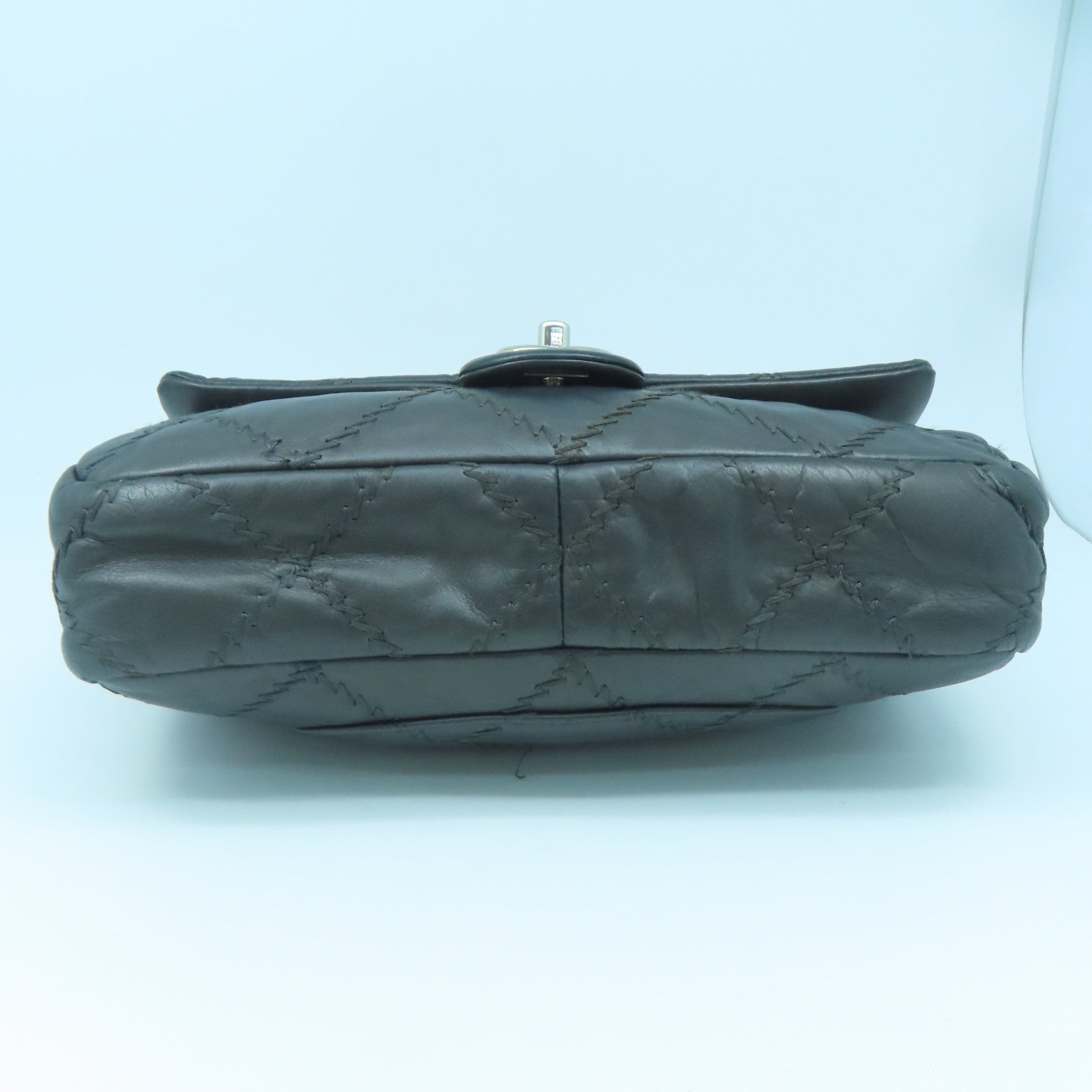 CHANEL rhombic cowhide leather Chain Shoulder silver buckle chain shoulder bag gray