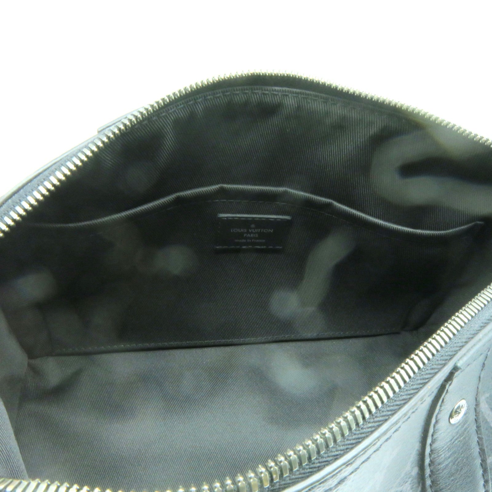 LOUIS VUITTON Monogram City Keepall銀扣肩背袋黑色
