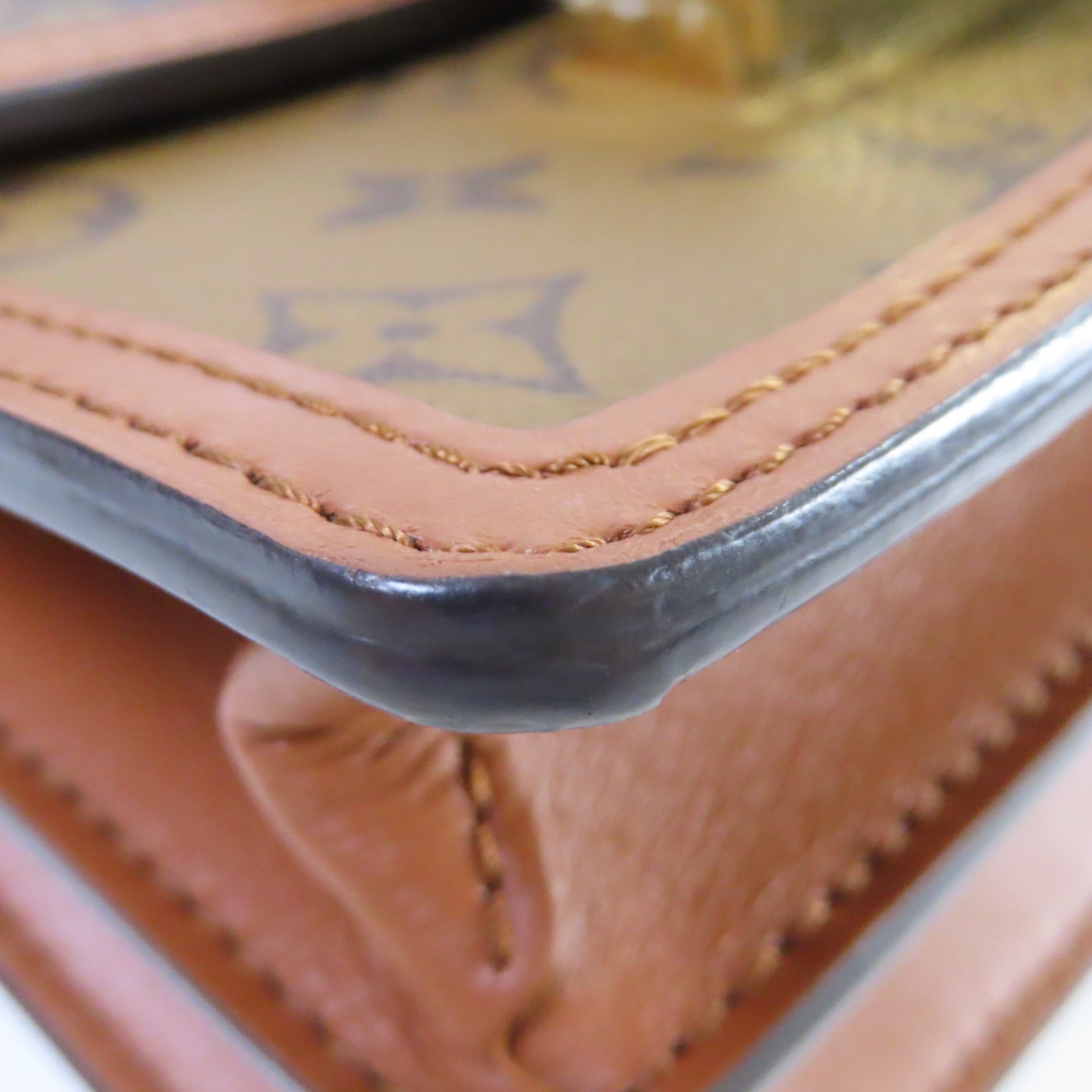 LOUIS VUITTON Monogram Mini Dauphine Shoulder Bag金扣肩背袋啡色