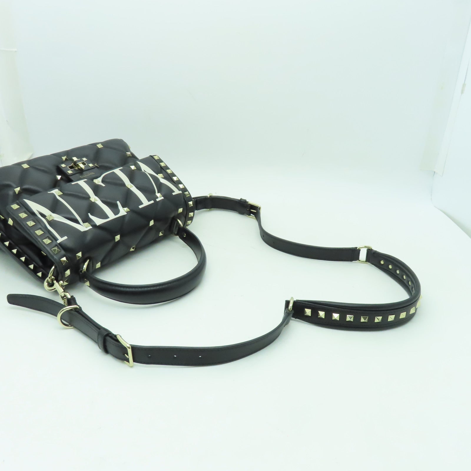 Valentino 羊皮皮革2way Shoulder Bag金扣手挽肩背兩用袋黑色