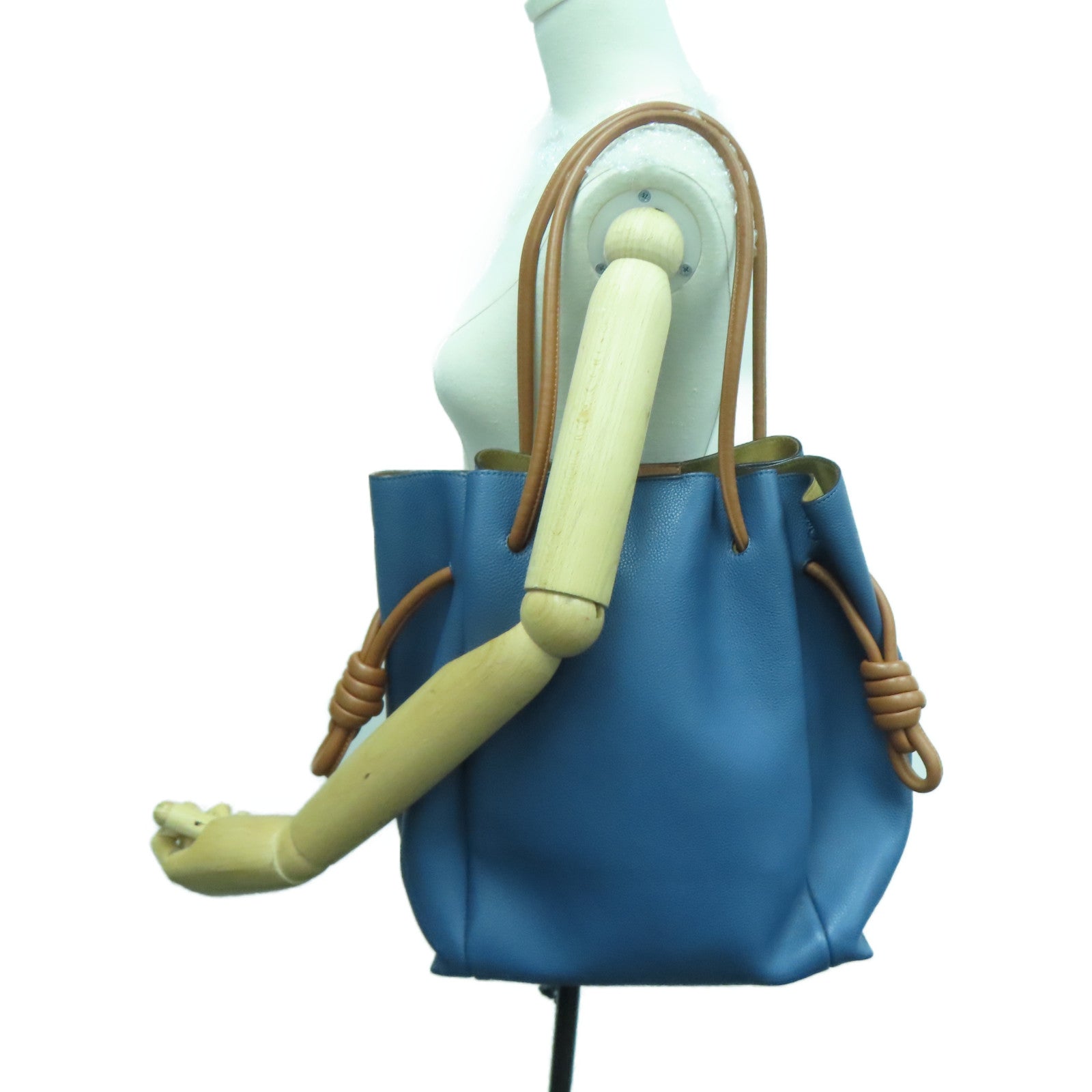 LOEWE 牛皮皮革Tote Bag手挽袋蓝色