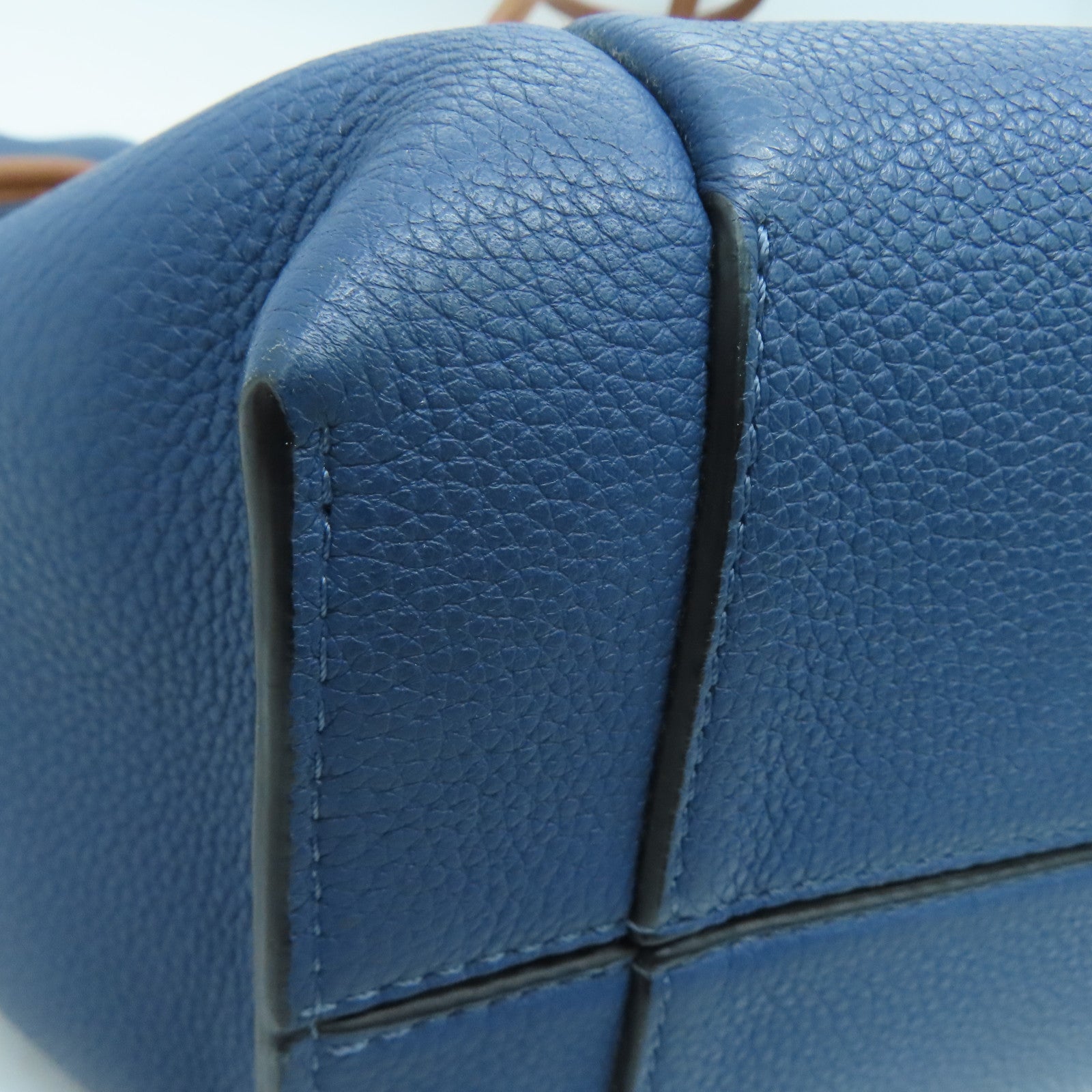 LOEWE 牛皮皮革Tote Bag手挽袋蓝色