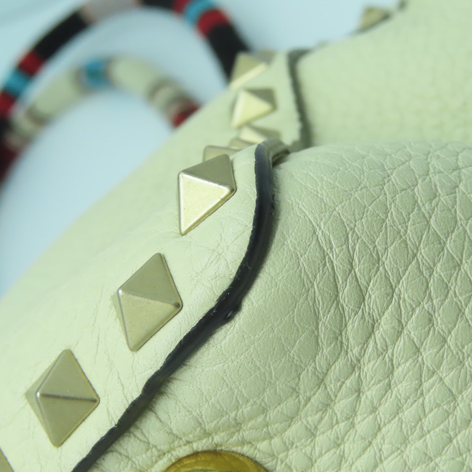 Valentino Cowhide Leather 2 Way Shoulder Gold Buckle Handle Shoulder Bag White