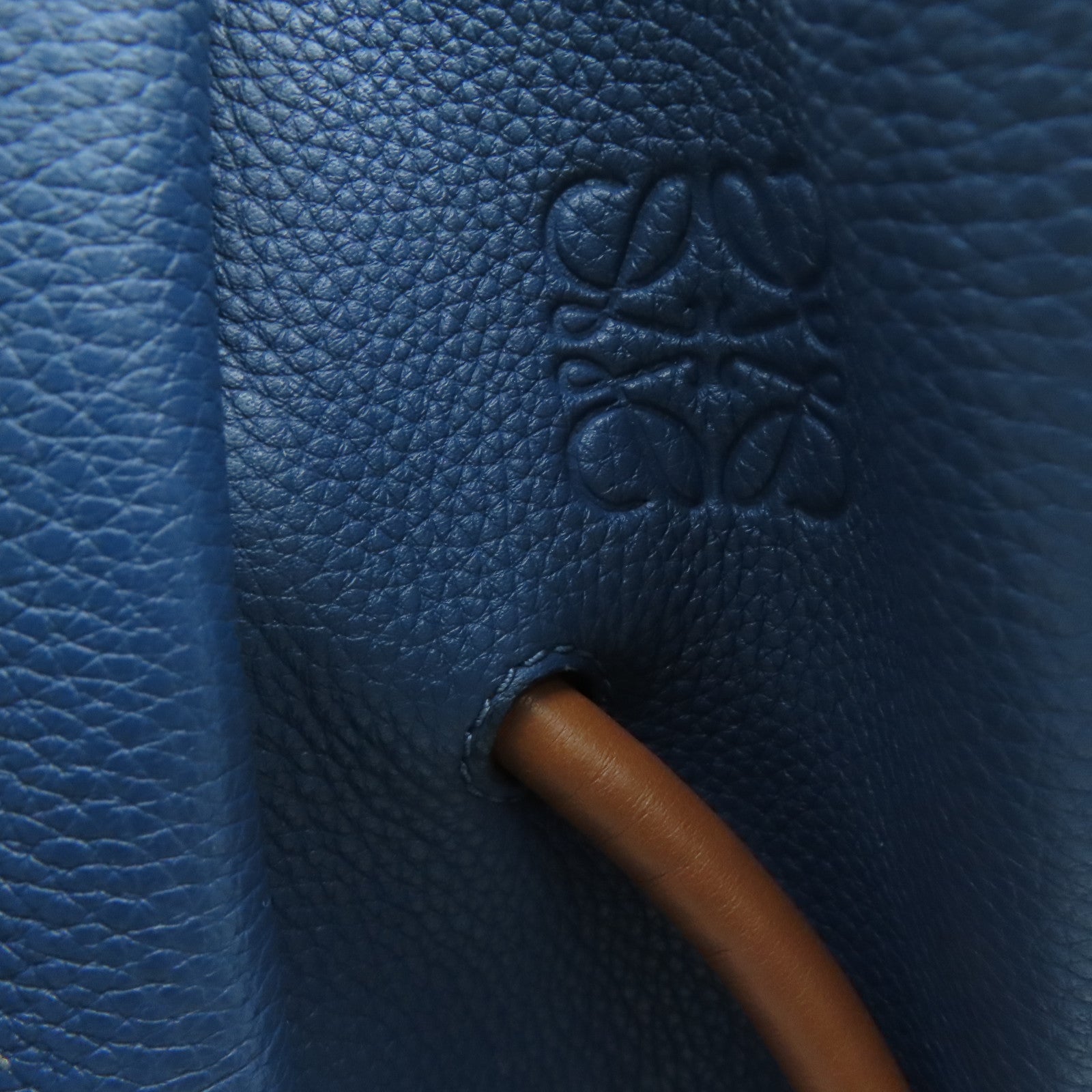 LOEWE 牛皮皮革Tote Bag手挽袋蓝色