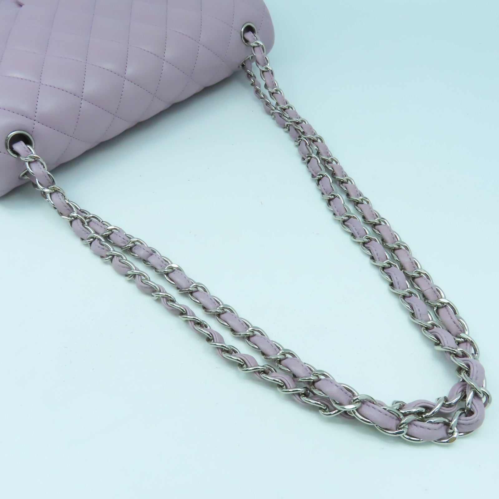 CHANEL 菱格羊皮皮革Classic Jumbo銀扣鏈帶肩背袋紫色