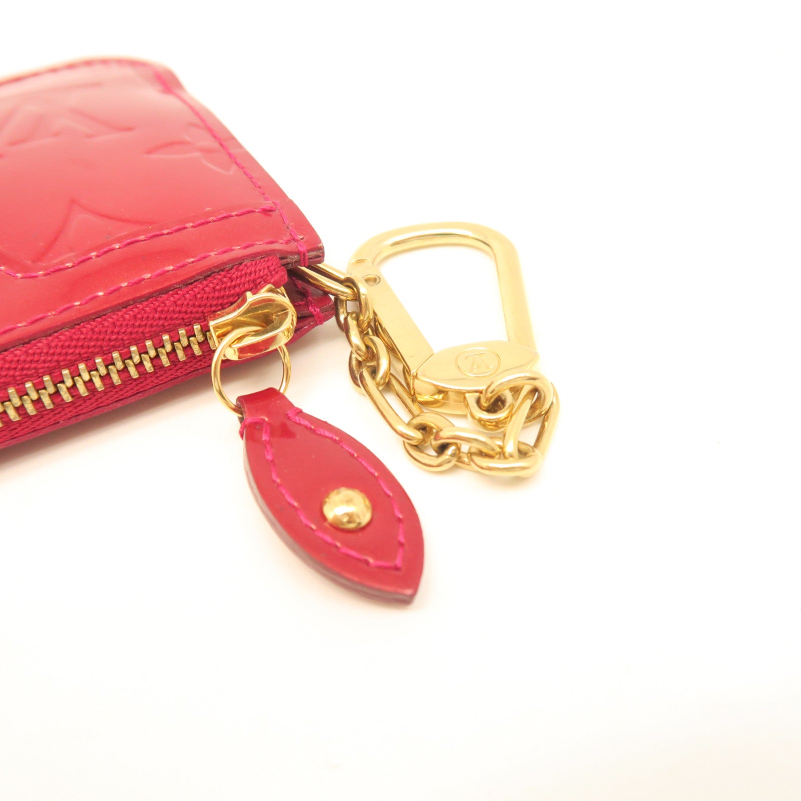 LOUIS VUITTON Monogram Vernis Pochette Cles Gold Buckle Key Bag Red