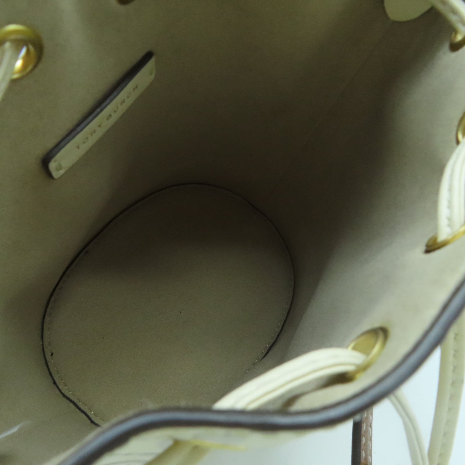 Tory Burch 牛皮皮革T Monogram Embossed Mini Bucket Bag金扣手挽肩背兩用袋米色/灰色