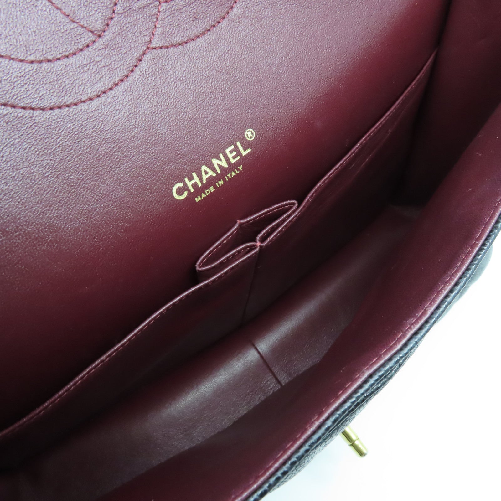 CHANEL 菱格Caviar皮革Maxi Jumbo金扣鏈帶肩背袋黑色