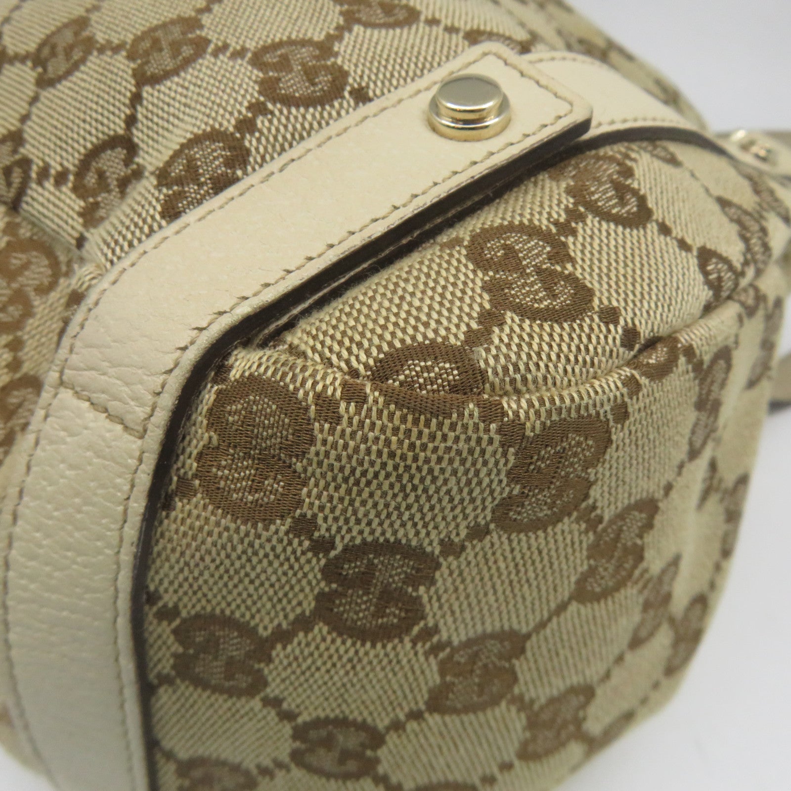 GUCCI 【激減優惠】帆布Shoulder Bag金扣肩背袋米色/白色
