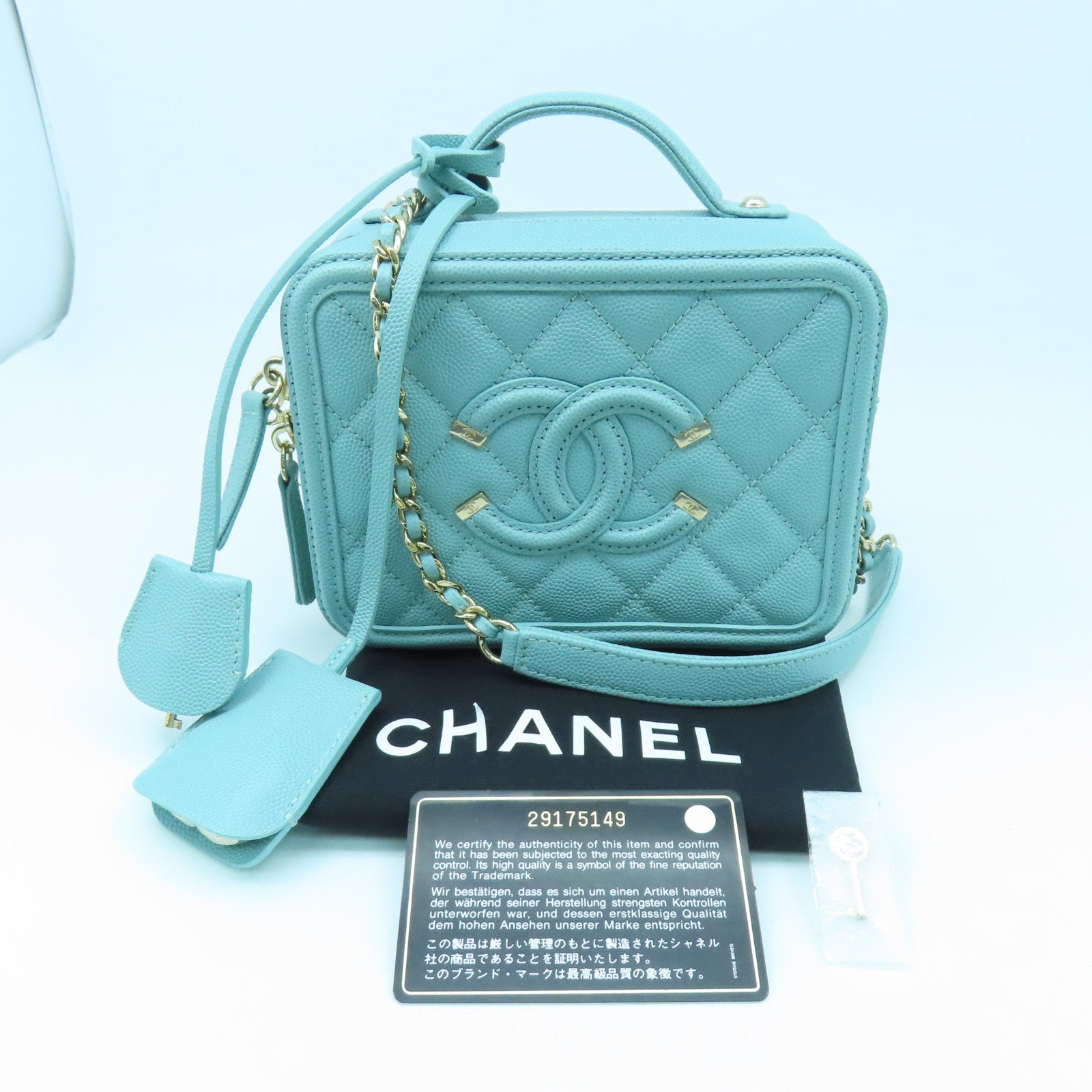 CHANEL Lingge Caviar Leather Chain Shoulder Gold Buckle Handle Shoulder Back Dual-purpose Bag Blue Green