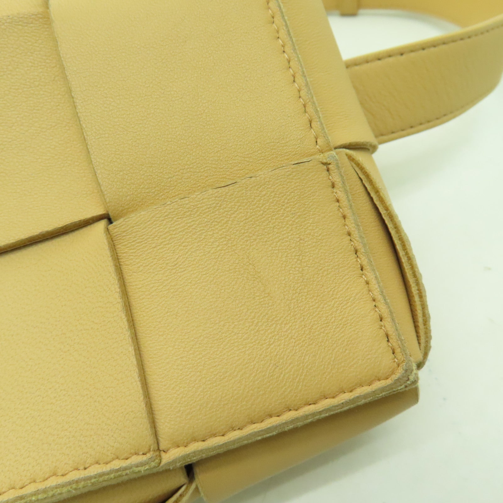 BOTTEGA VENETA 織紋皮革Waist Bag金扣腰包米色