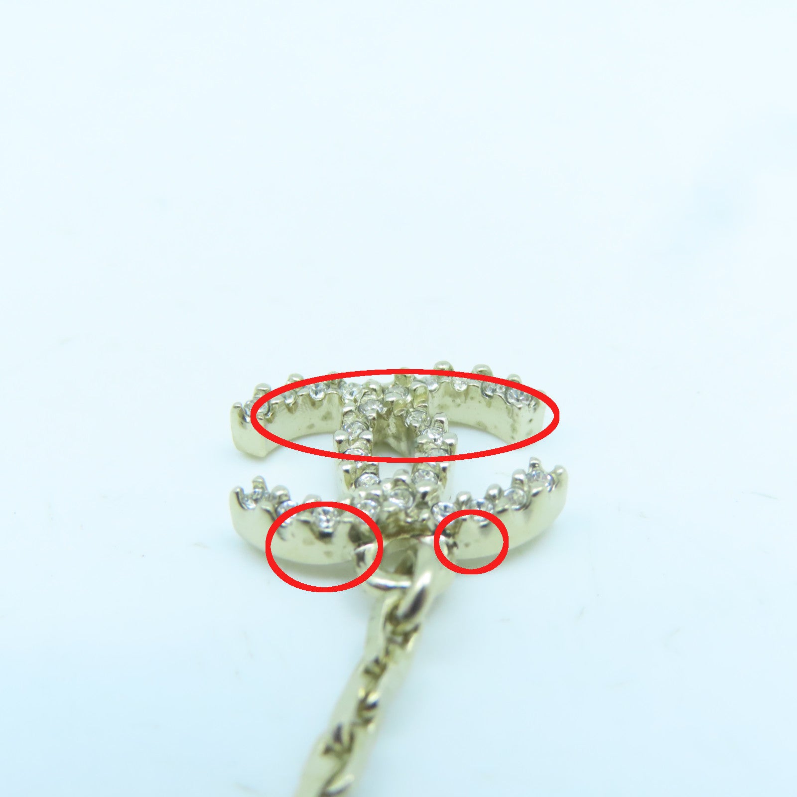 CHANEL Metal Logo No.5 Star Necklace Gold