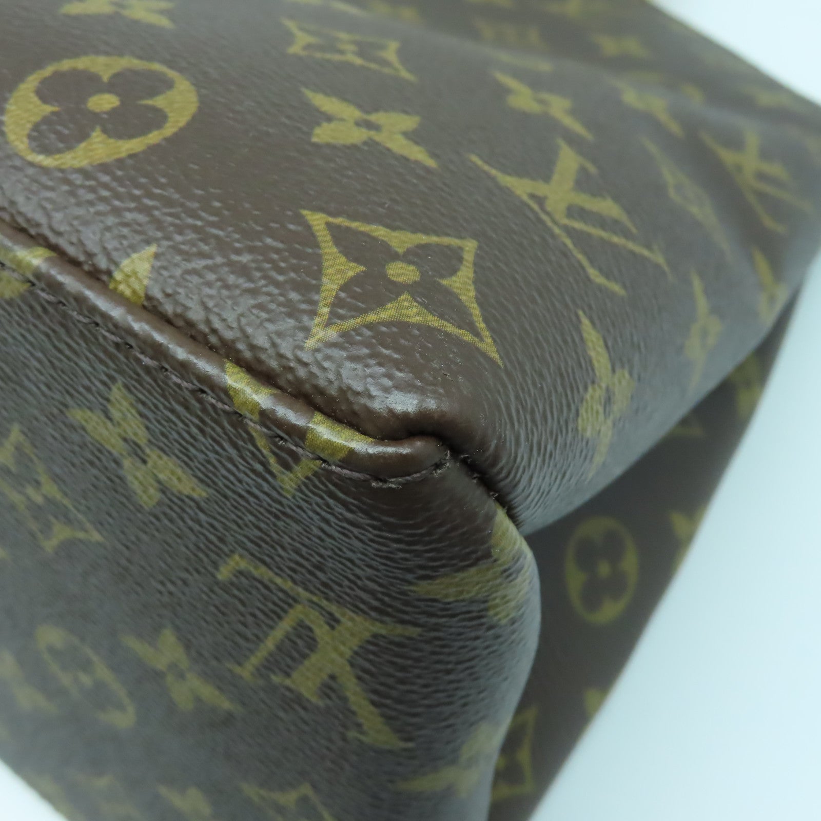 LOUIS VUITTON Monogram Grand Palais MM金扣肩背袋啡色
