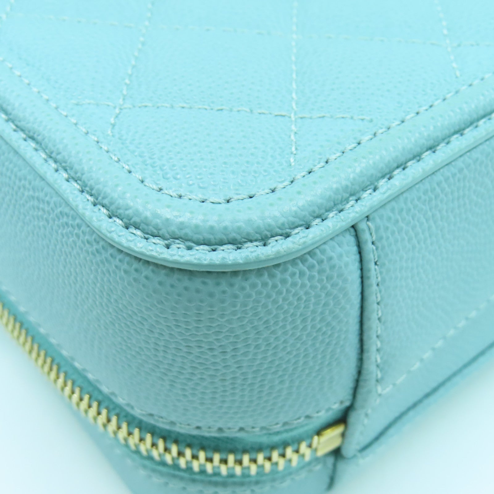 CHANEL Lingge Caviar Leather Chain Shoulder Gold Buckle Handle Shoulder Back Dual-purpose Bag Blue Green