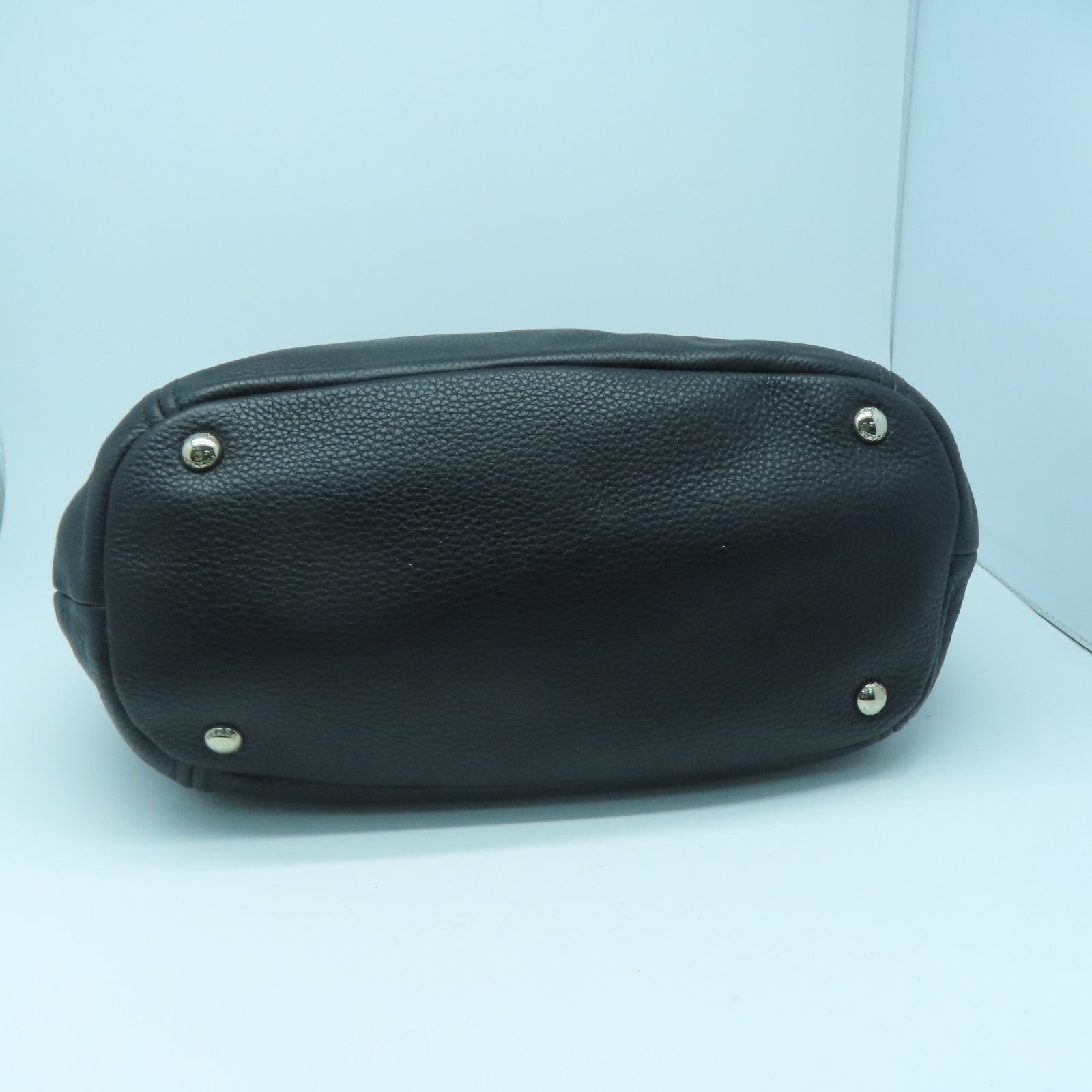 PRADA 牛皮皮革Shoulder Bag銀扣肩背袋黑色